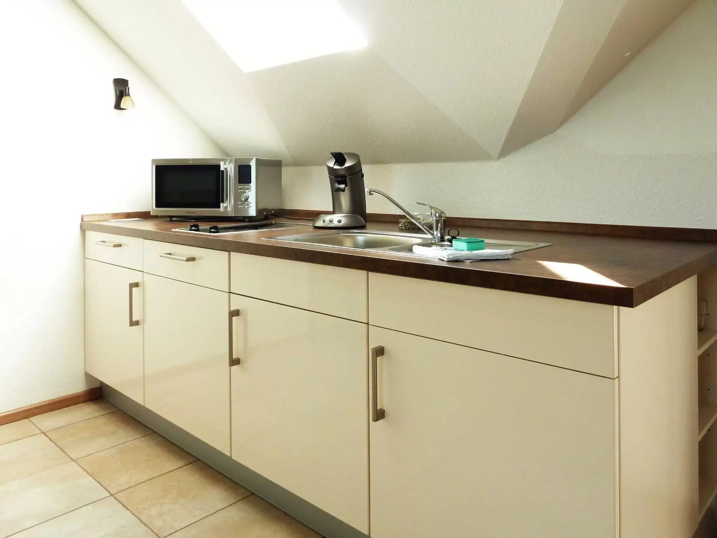 Double Room with Private Bathroom - single occupancy in Zur Alten Schmiede Double Room with Private Bathroom - single occupancy in Zur Alten Schmiede