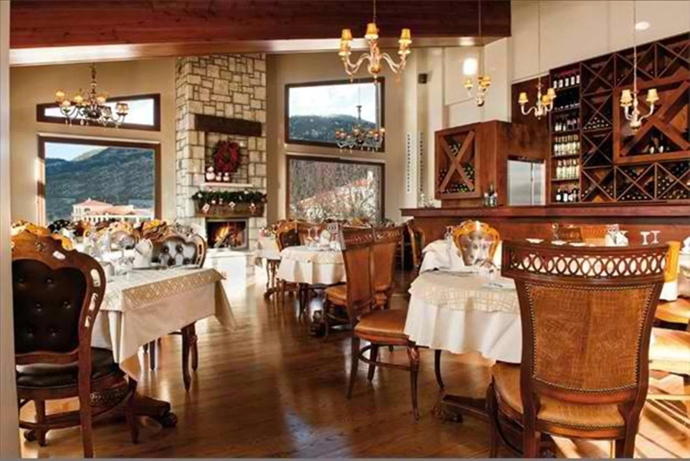 Restaurant/places to eat in Tagli Resort & Villas