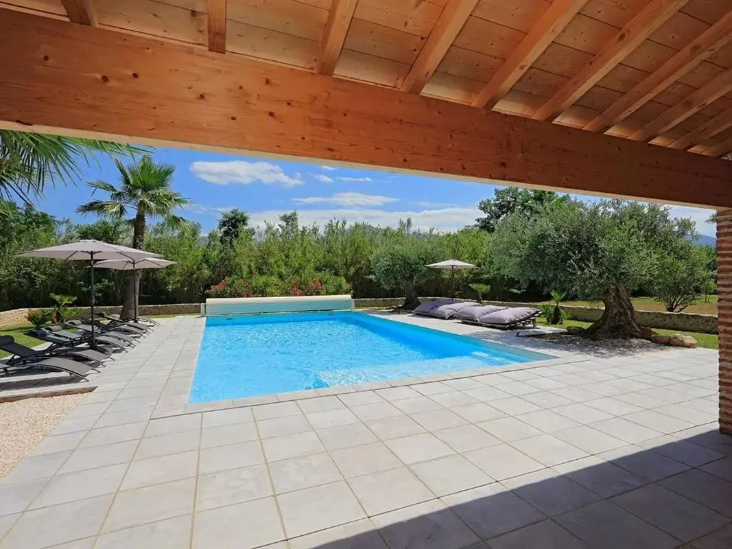 Pool view, Swimming Pool in Domaine Castell de Blés