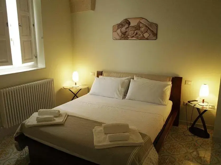 Photo of the whole room, Bed in Sine Tempore B&B