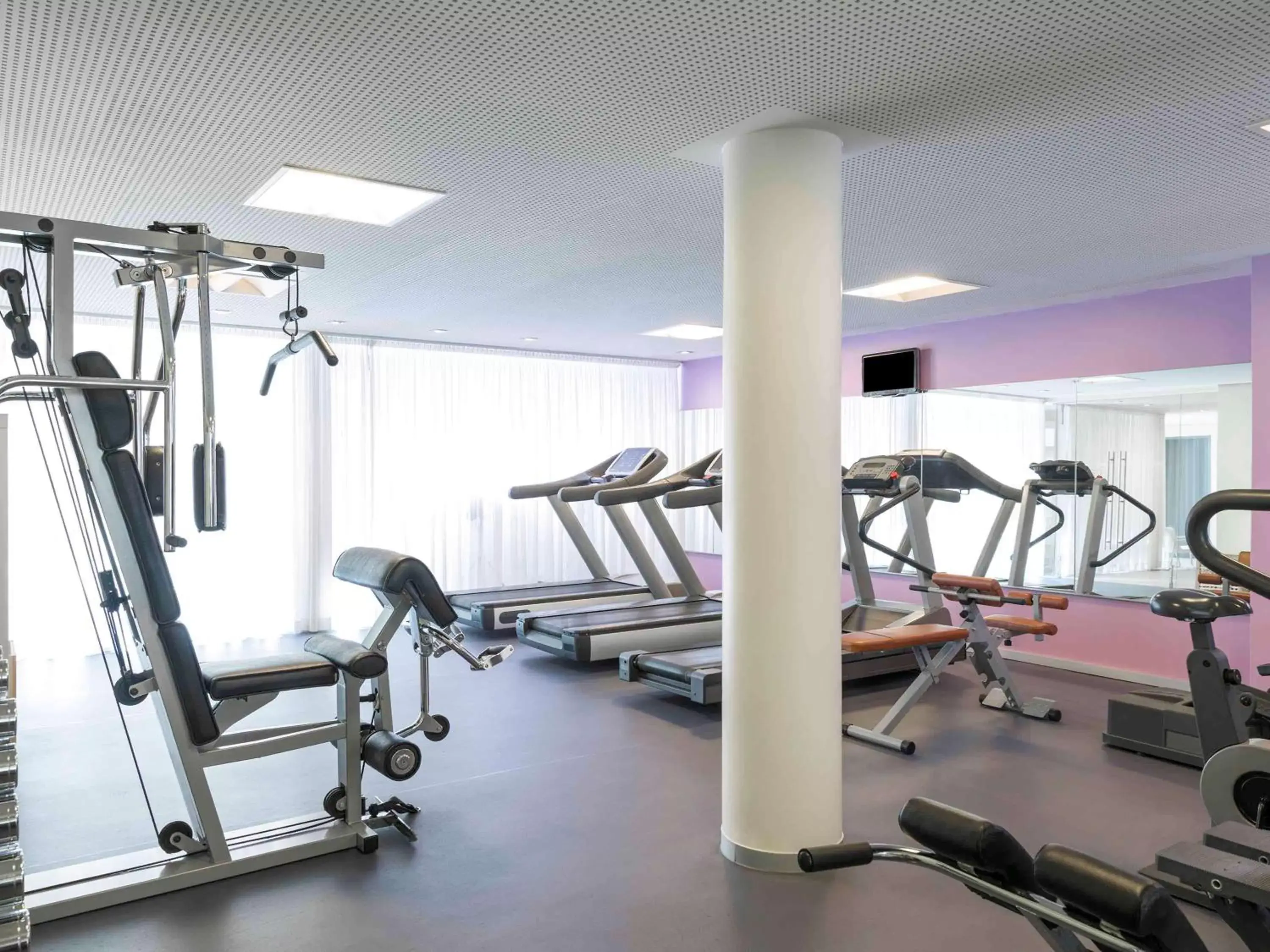 Fitness centre/facilities in Novotel München City Fitness centre/facilities in Novotel München City