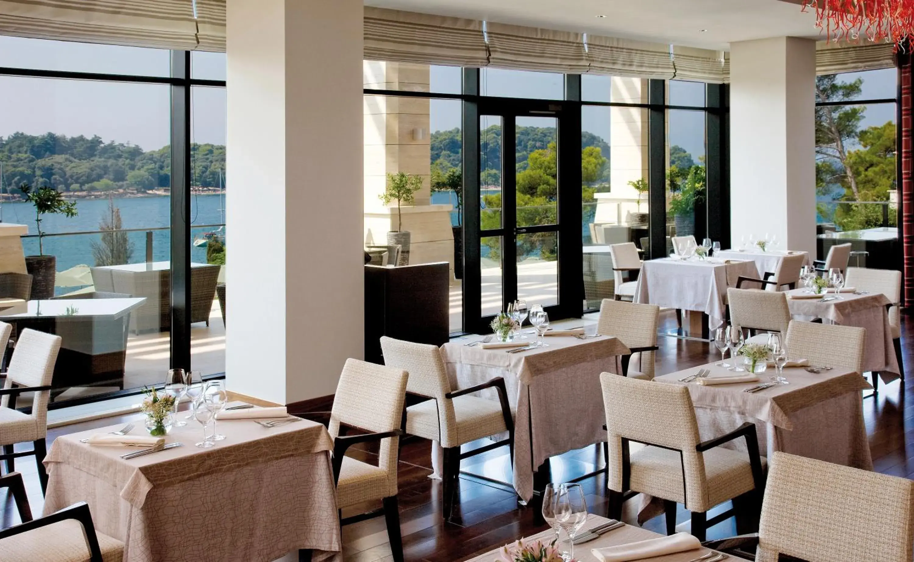 Restaurant/Places to Eat in Hotel Monte Mulini