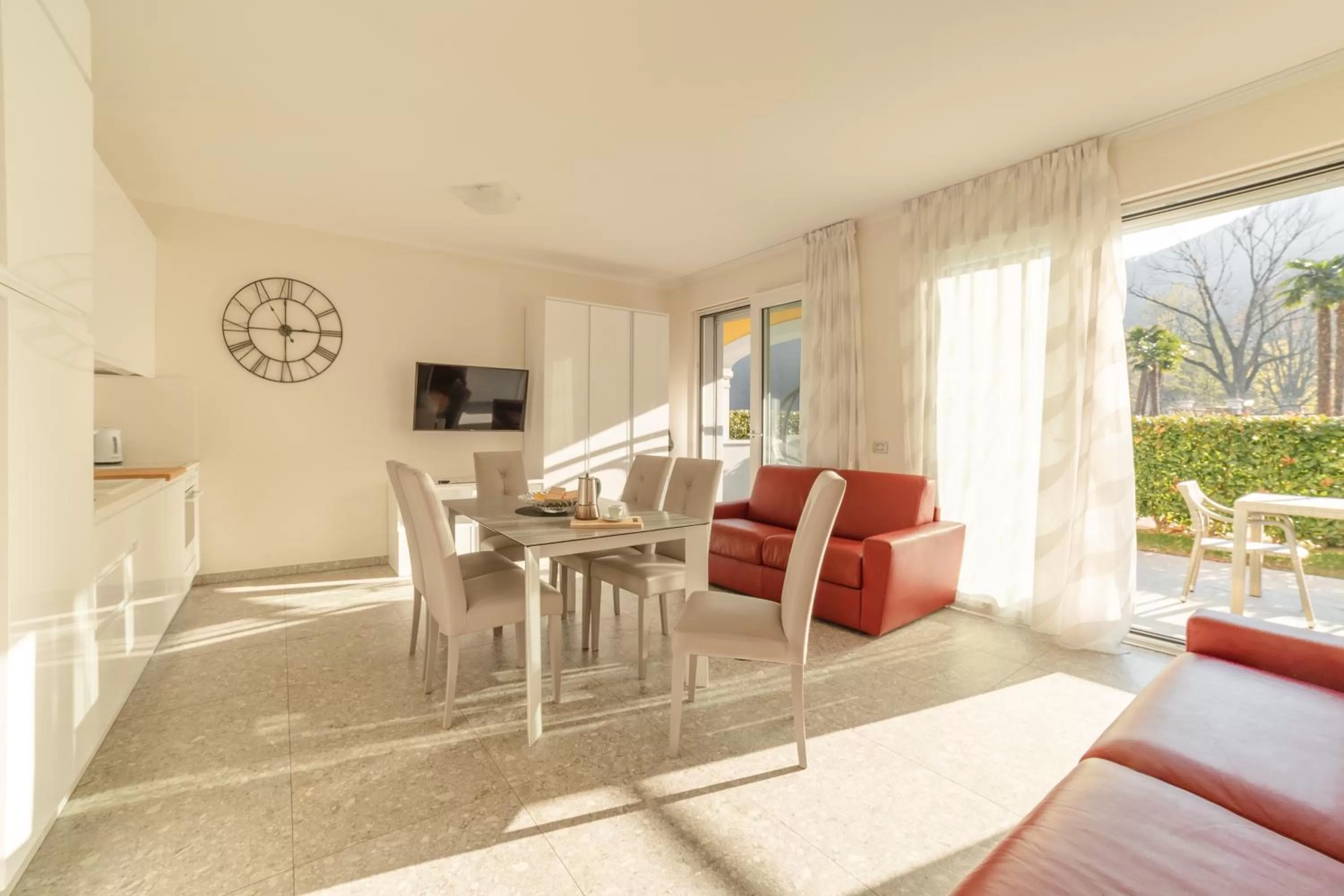 Kitchen or kitchenette in Yachting Residence