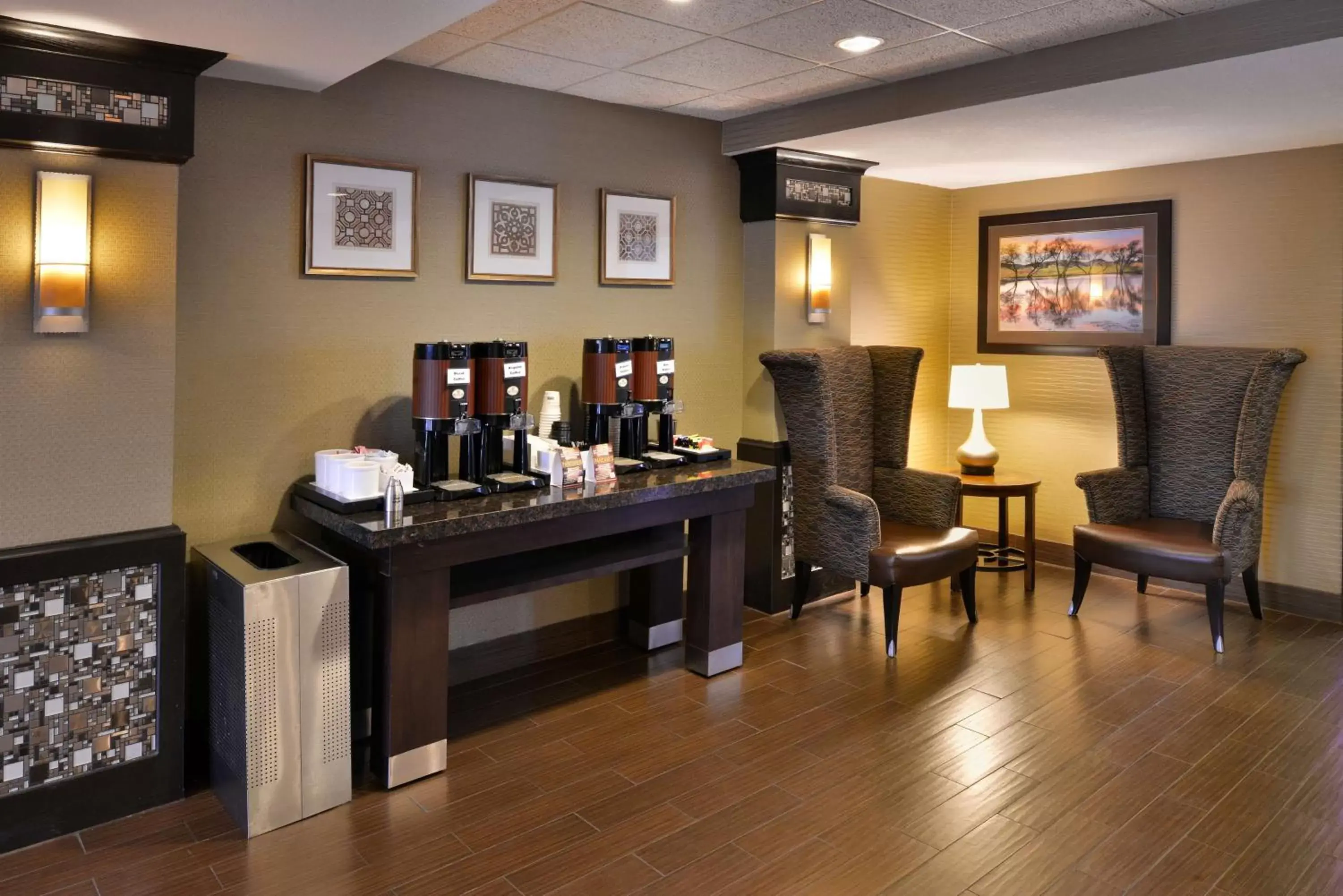 Lobby or reception in Best Western Plus Wichita West Airport Inn
