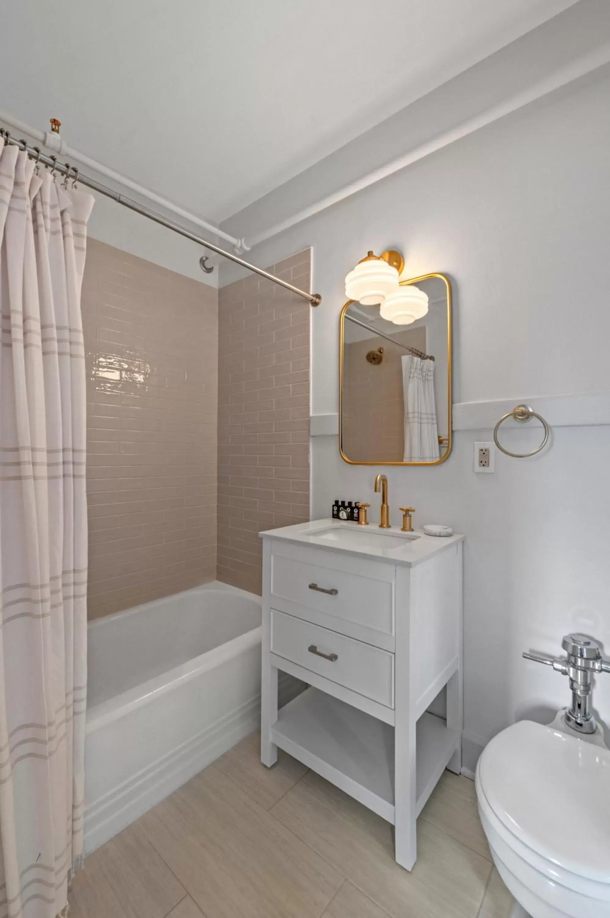 Bathroom in The Hartness House