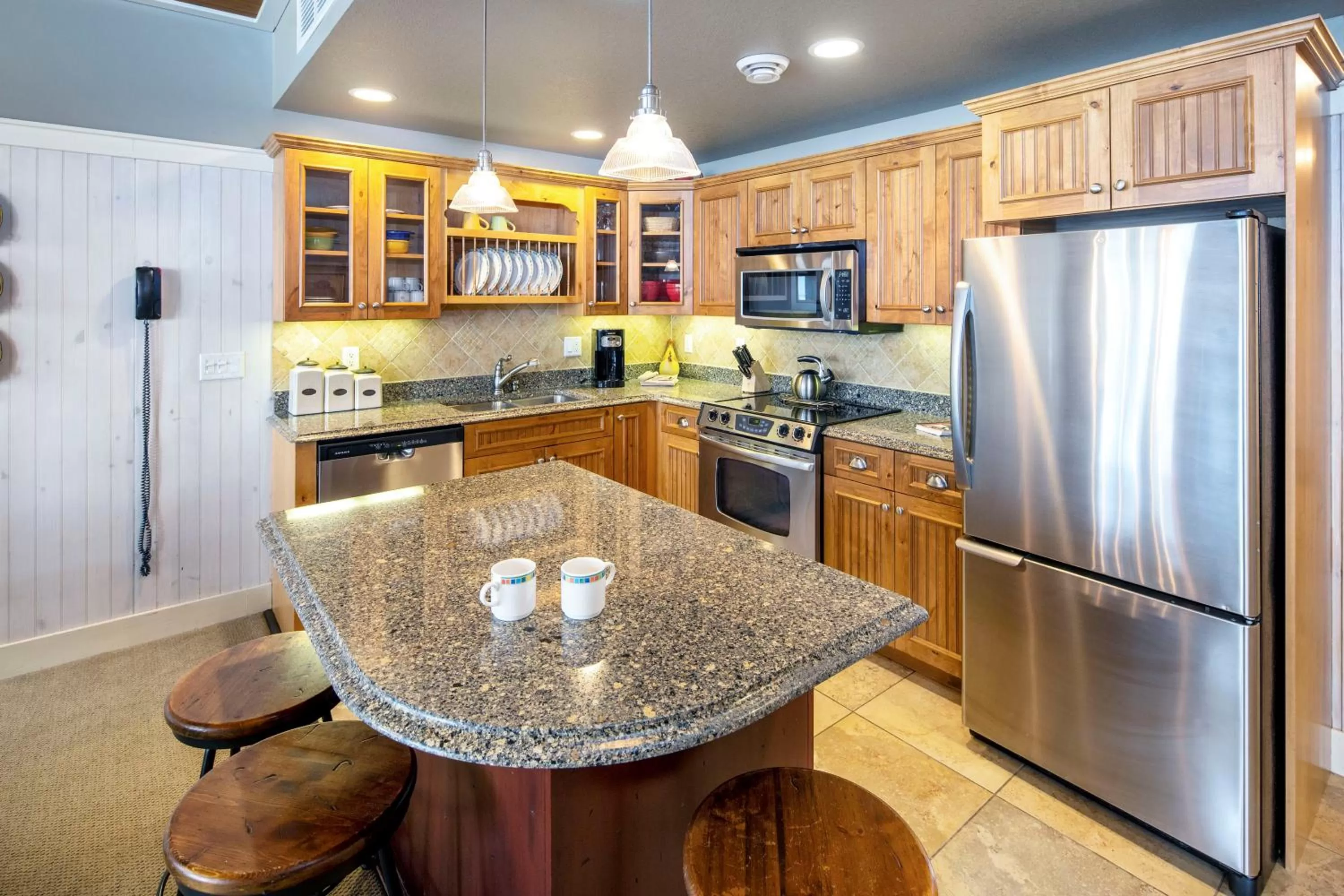 Kitchen or kitchenette, Kitchen/Kitchenette in Larsmont Cottages