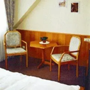 Seating Area in Hotel Gülser Weinstube