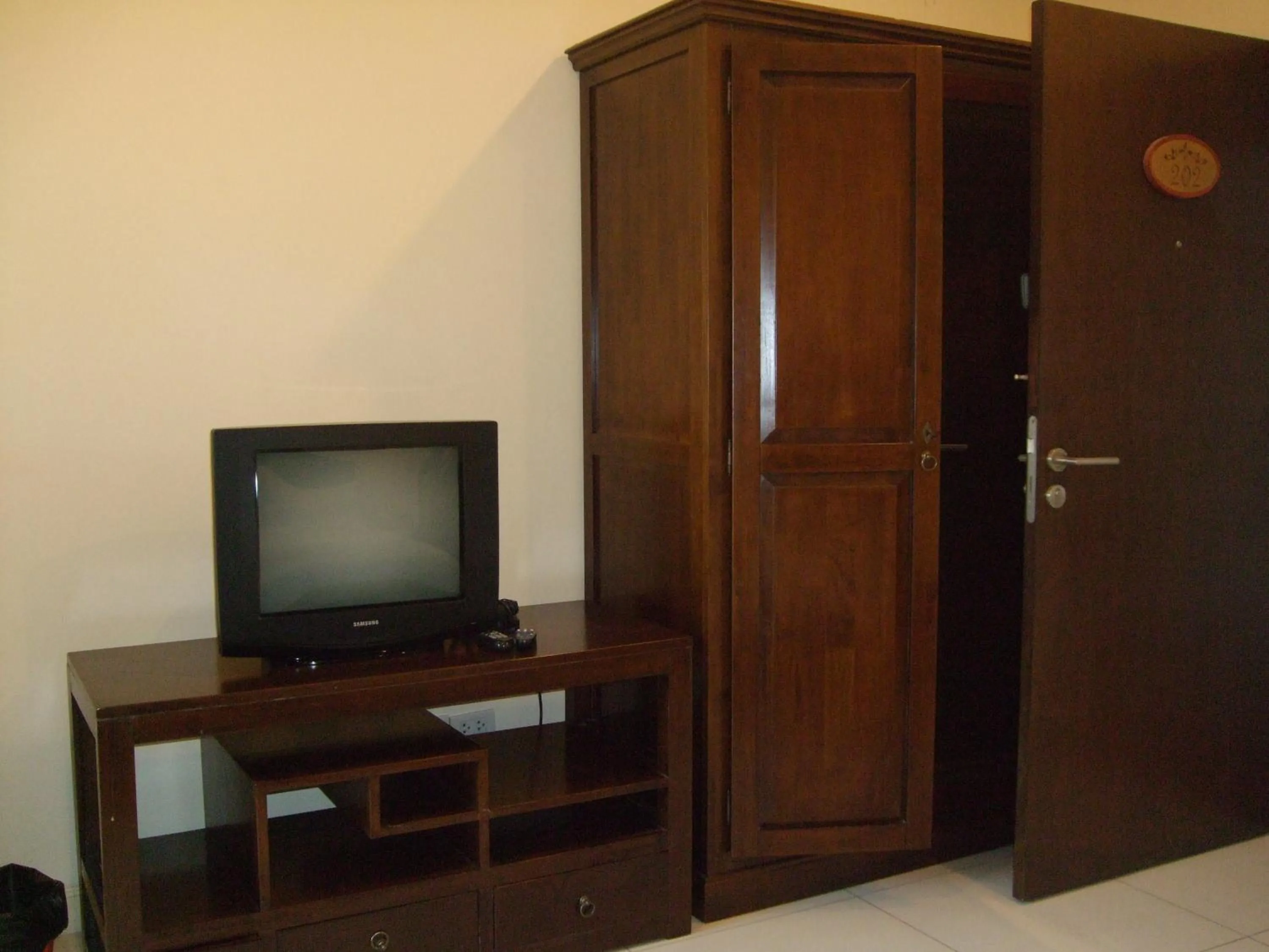 TV and multimedia in Baan Kittima