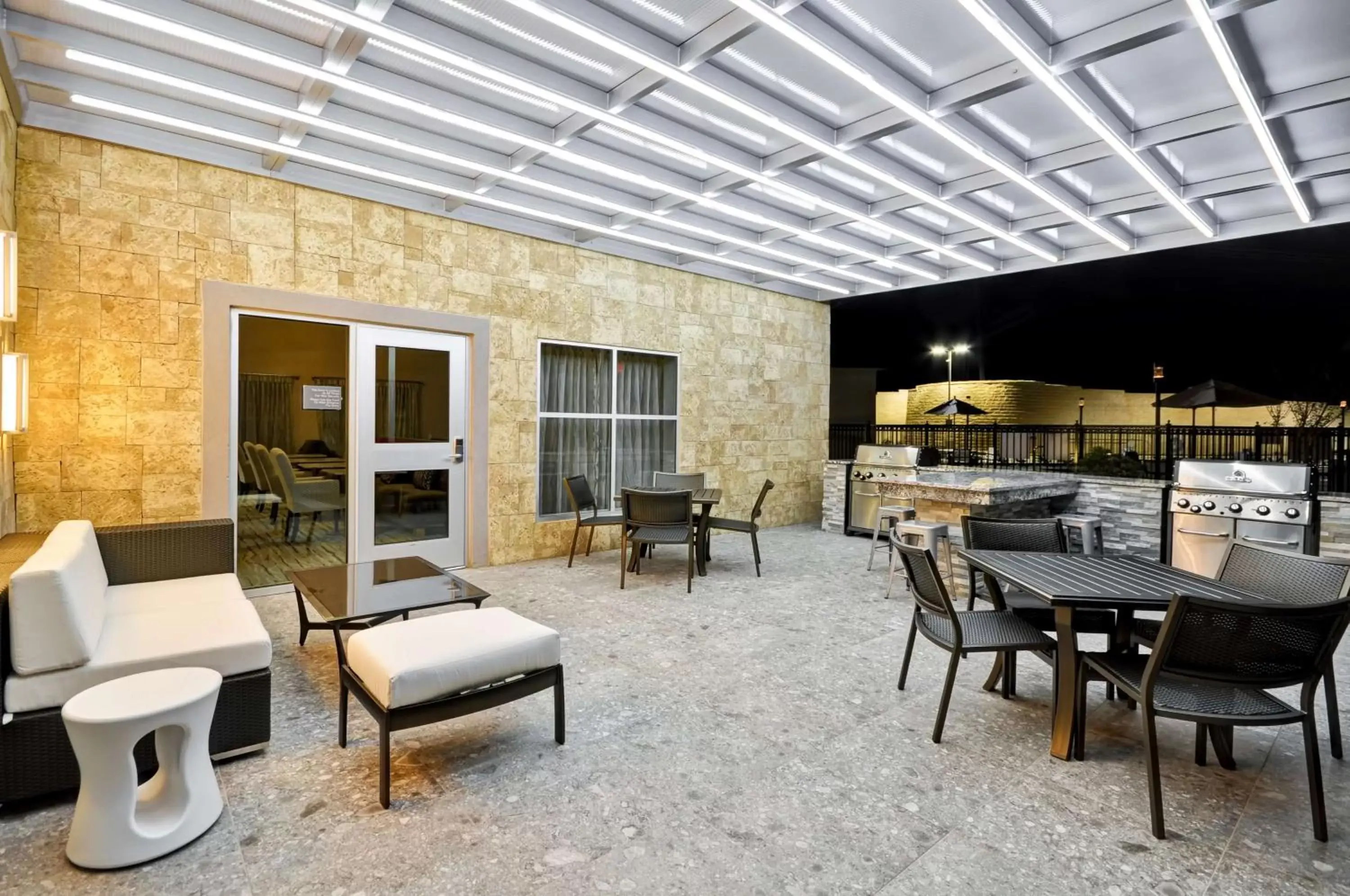 Patio in Homewood Suites by Hilton Tyler