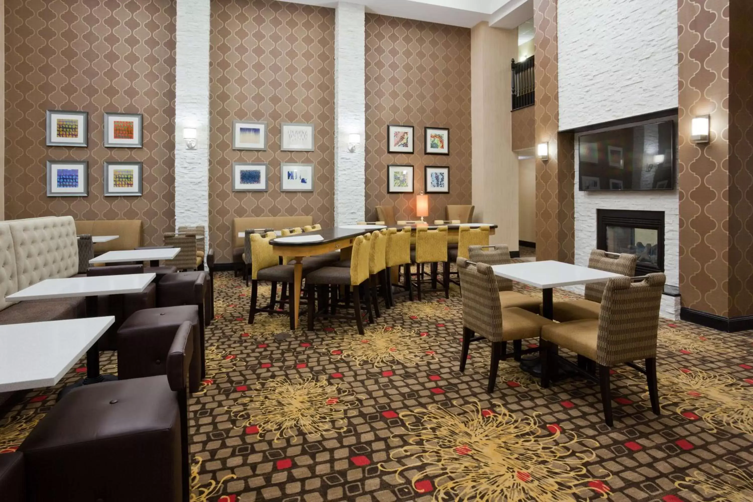 Lobby or reception, Restaurant/Places to Eat in Homewood Suites by Hilton Sioux Falls