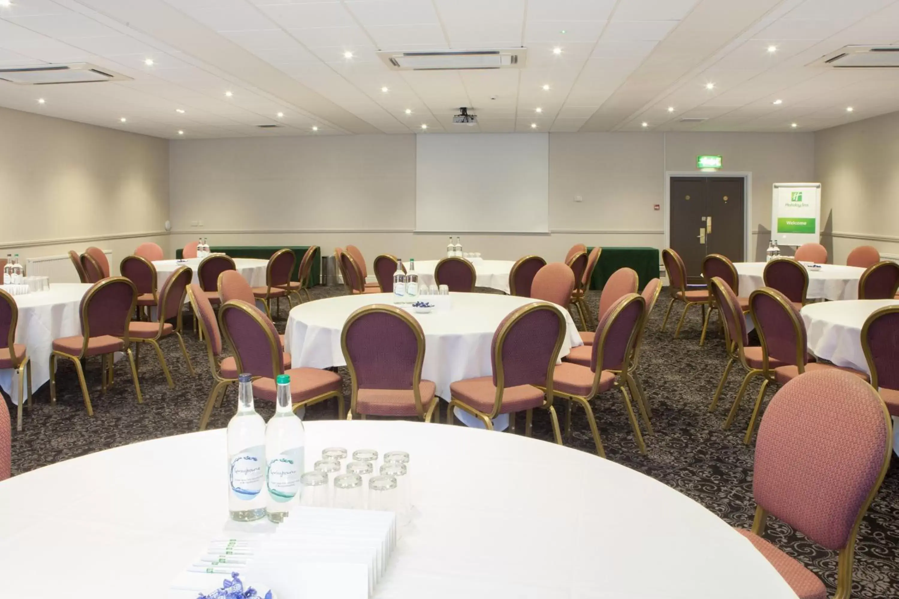 Meeting/conference room in Holiday Inn Corby Kettering A43, an IHG Hotel