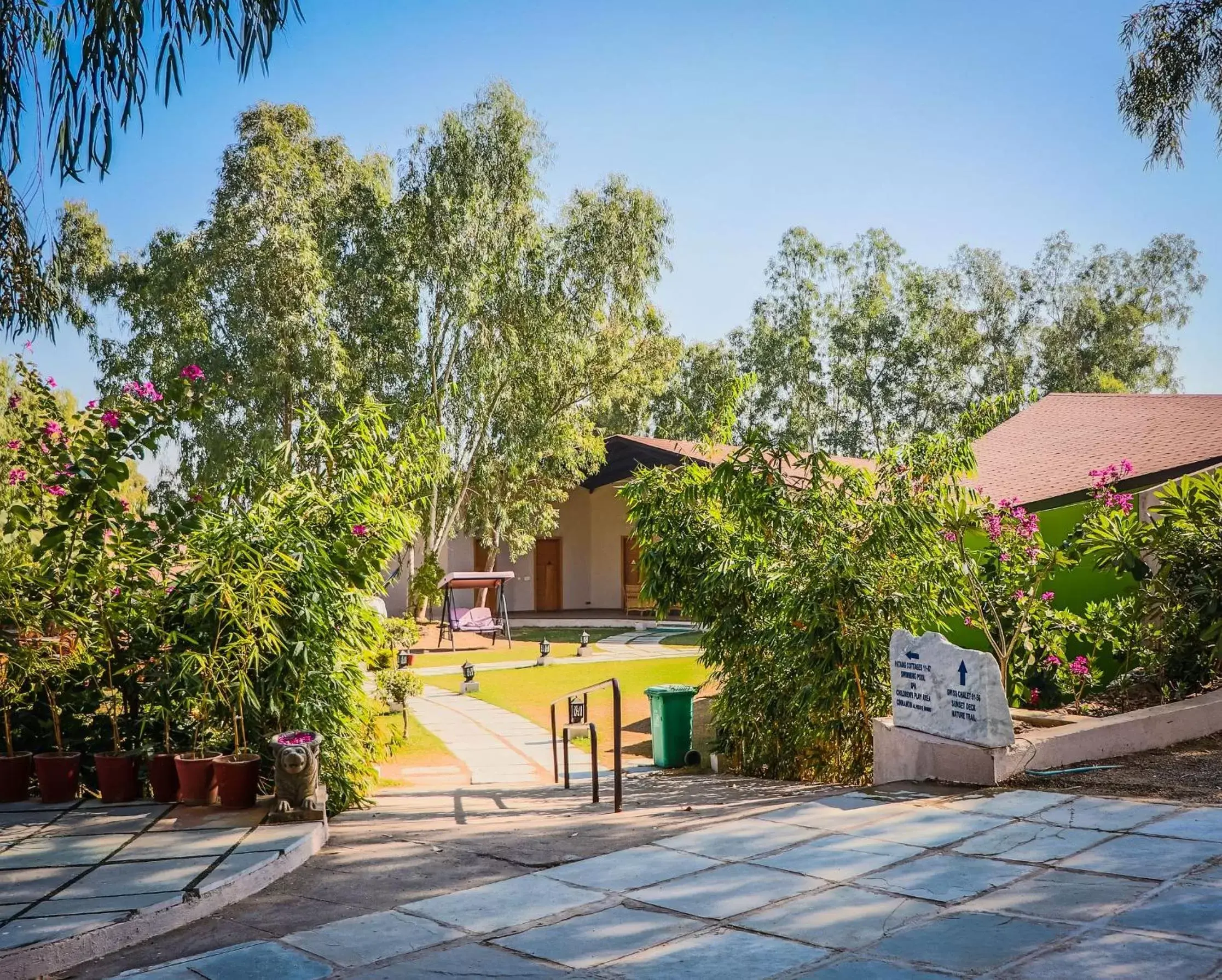 Garden, Property Building in Bamboo Saa Resort & Spa