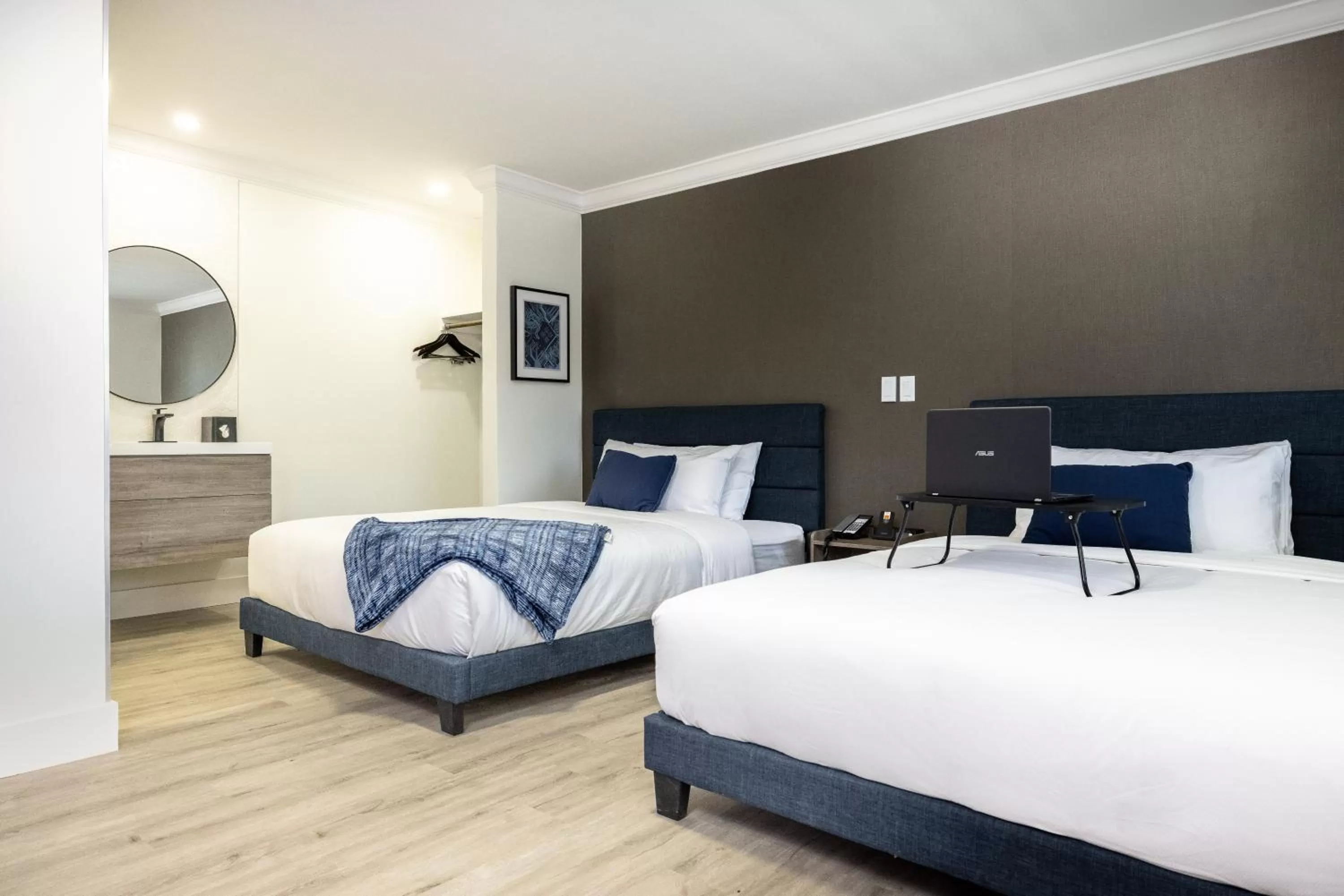 Bedroom, Bed in WAFER 450 Hotel