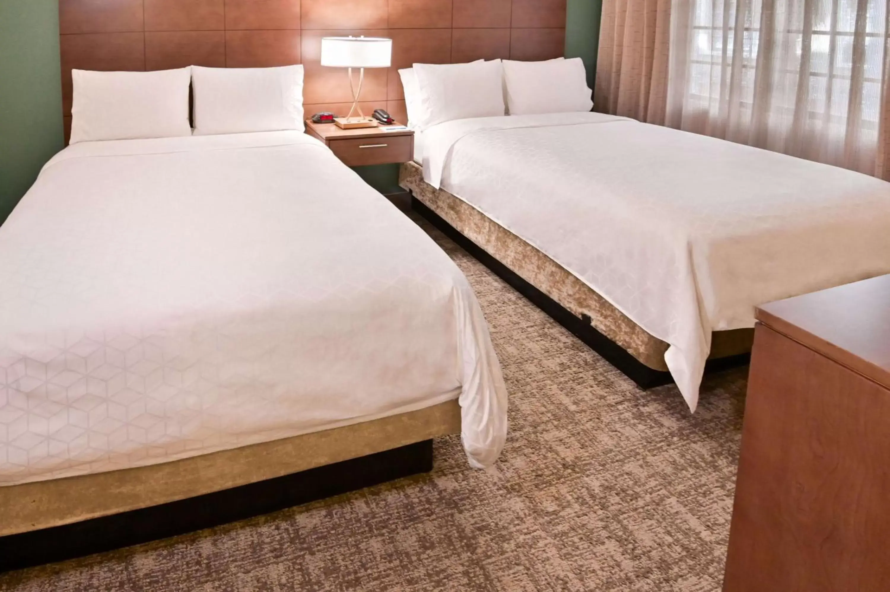 Bedroom, Bed in Sonesta ES Suites Fort Lauderdale Plantation