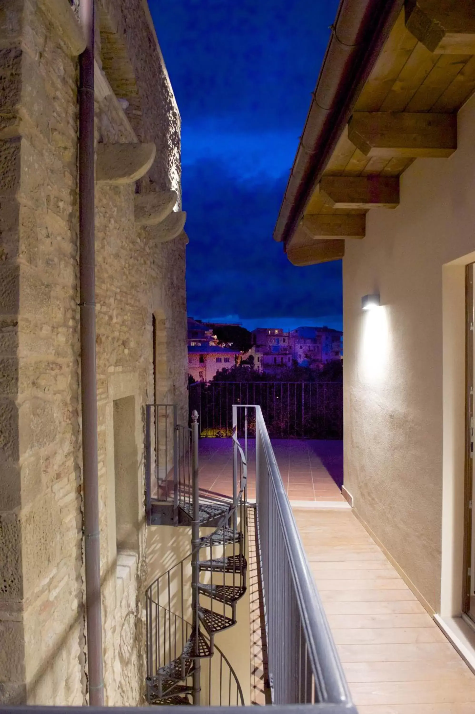 Garden, Balcony/Terrace in Torre della Loggia - Dimora Storica - Ortona