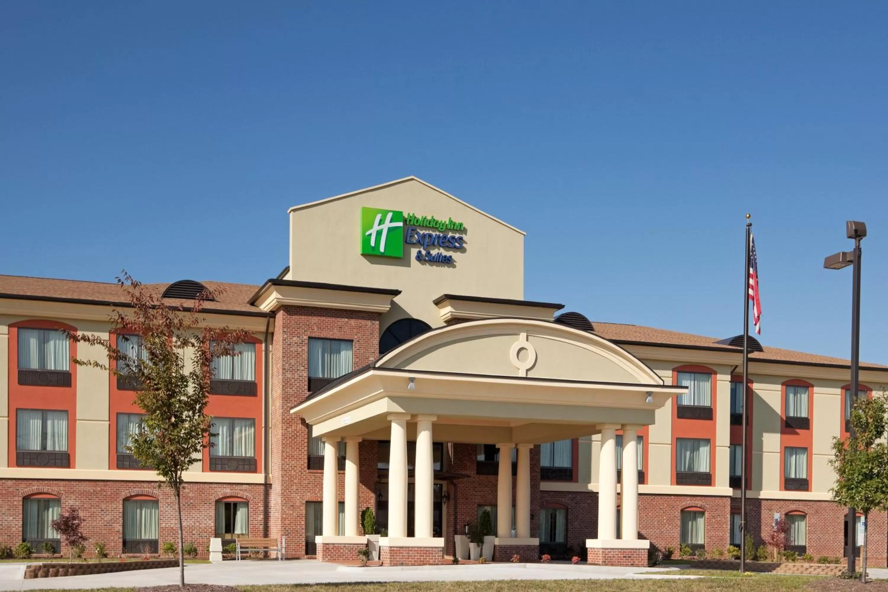 Property building in Holiday Inn Express Hotel & Suites Salem by IHG