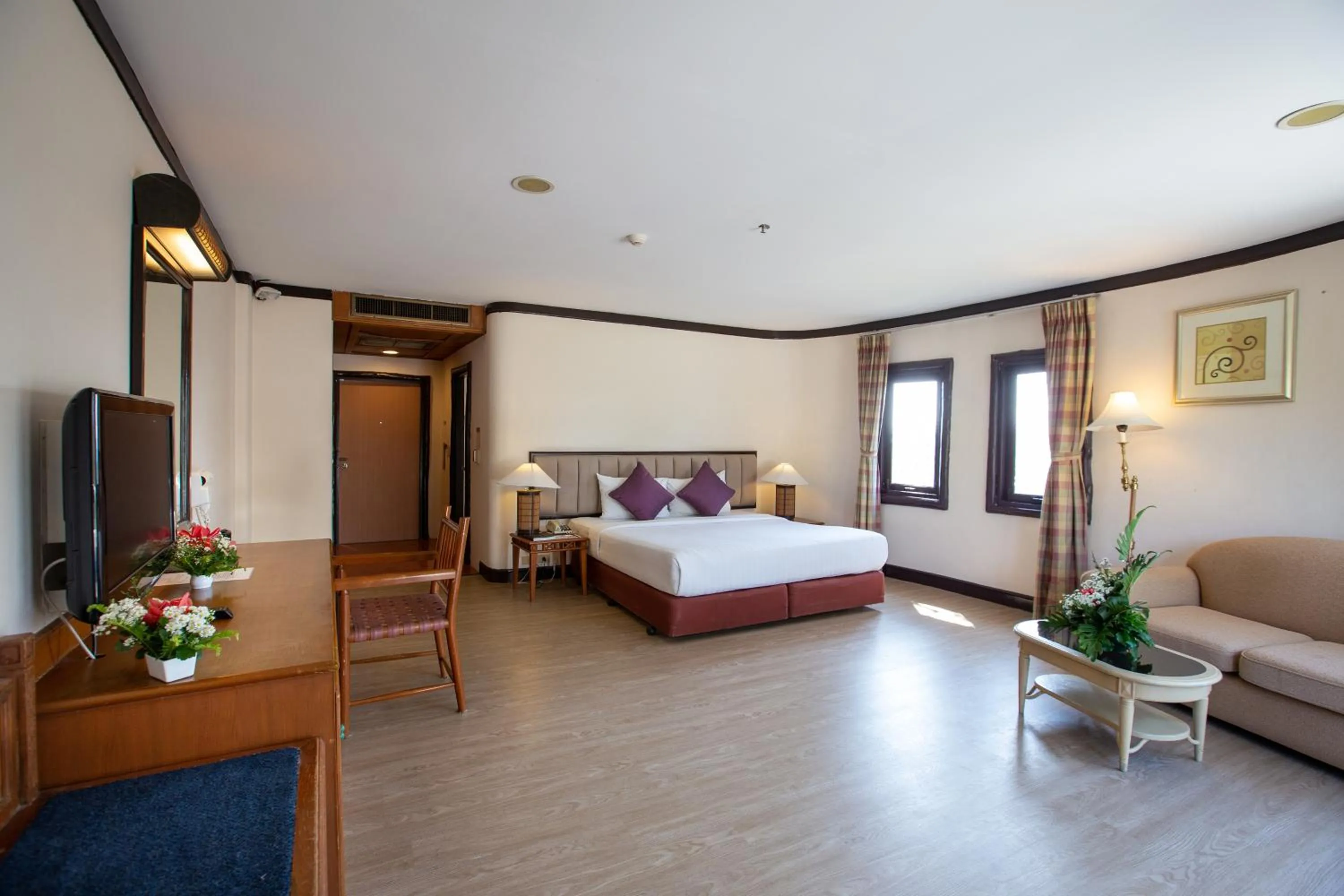 Bed in Imperial Phukaew Hill Resort