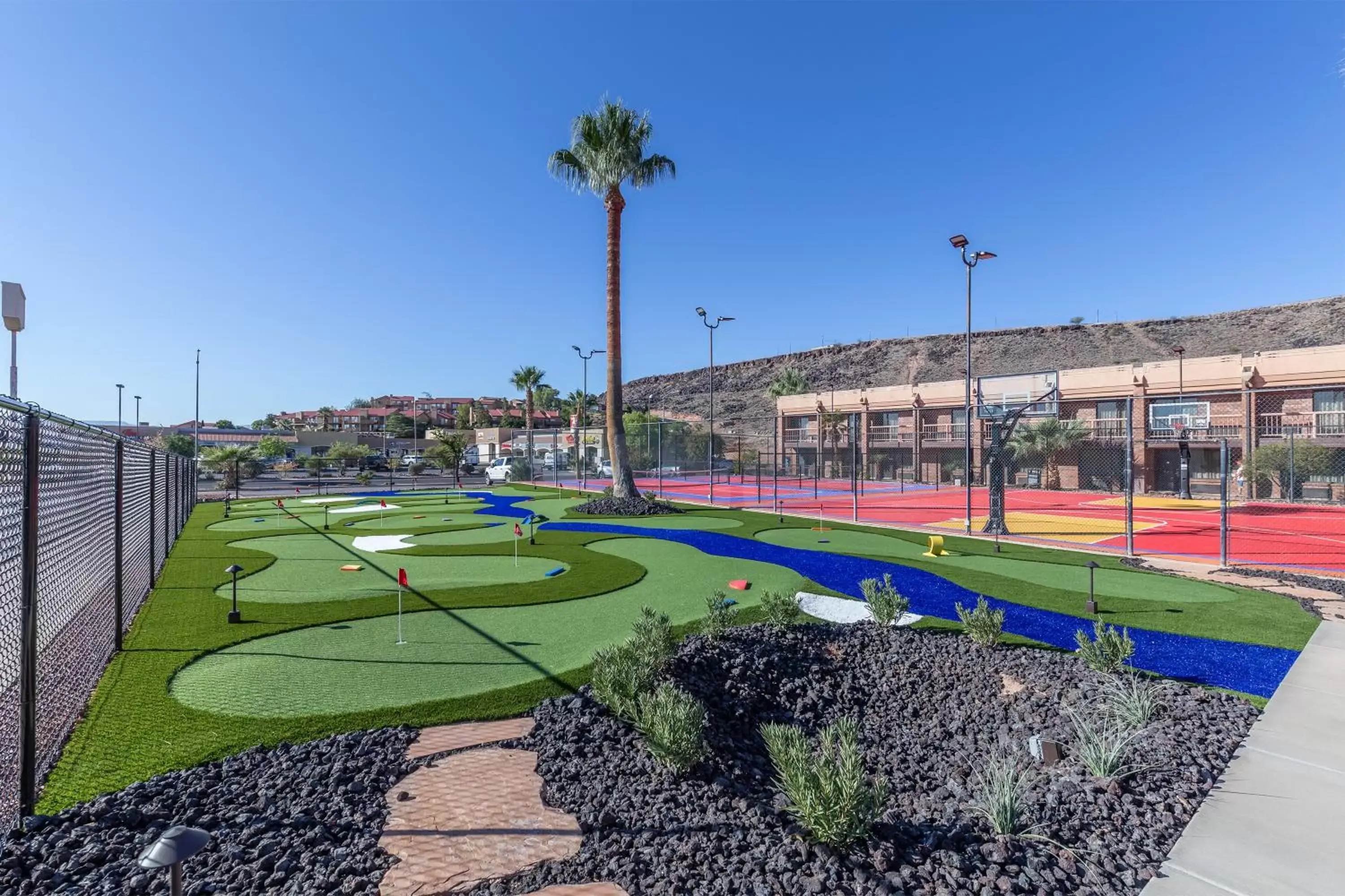 Minigolf in Red Lion Hotel and Conference Center St. George