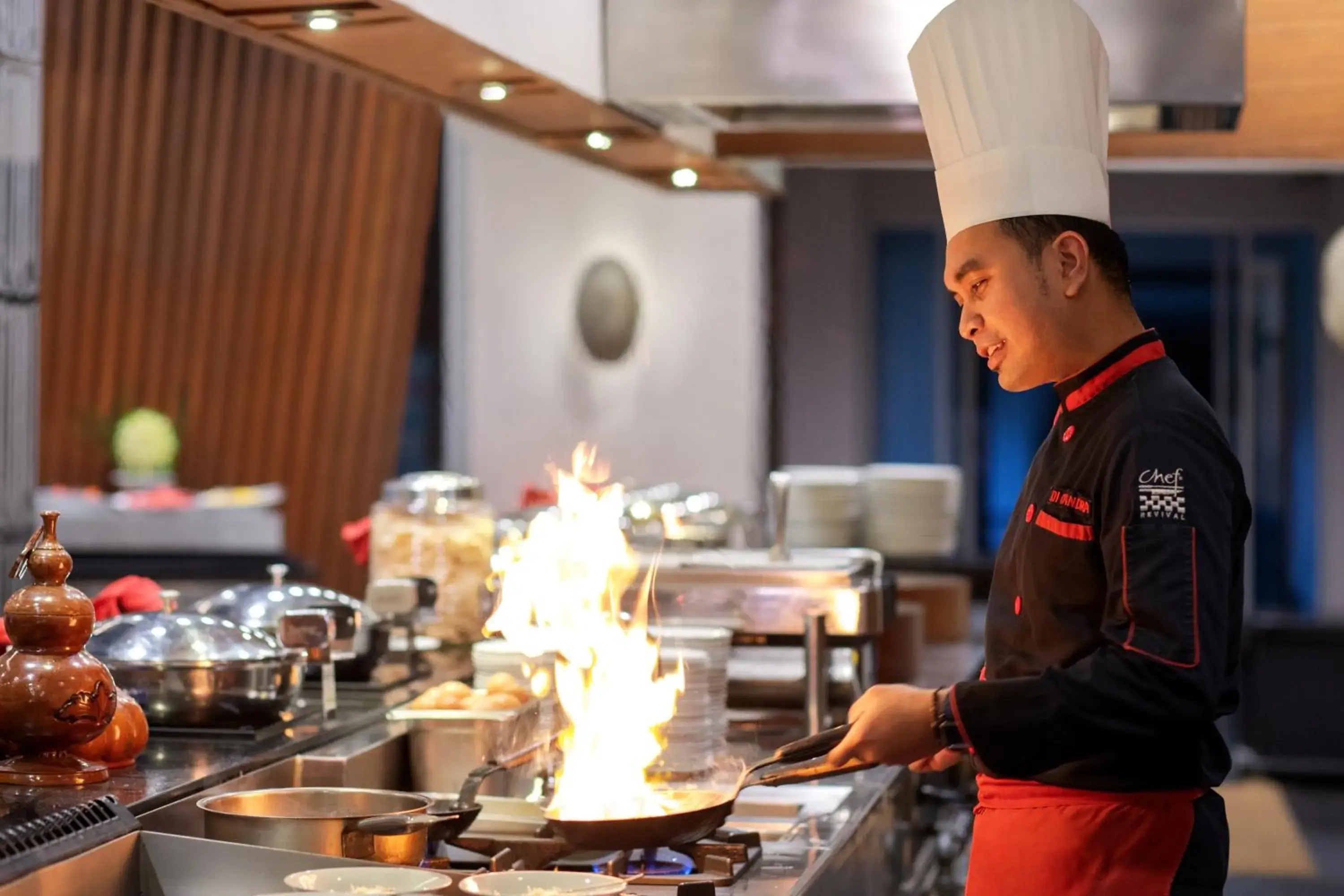 Restaurant/places to eat in Novotel Palembang Hotel
