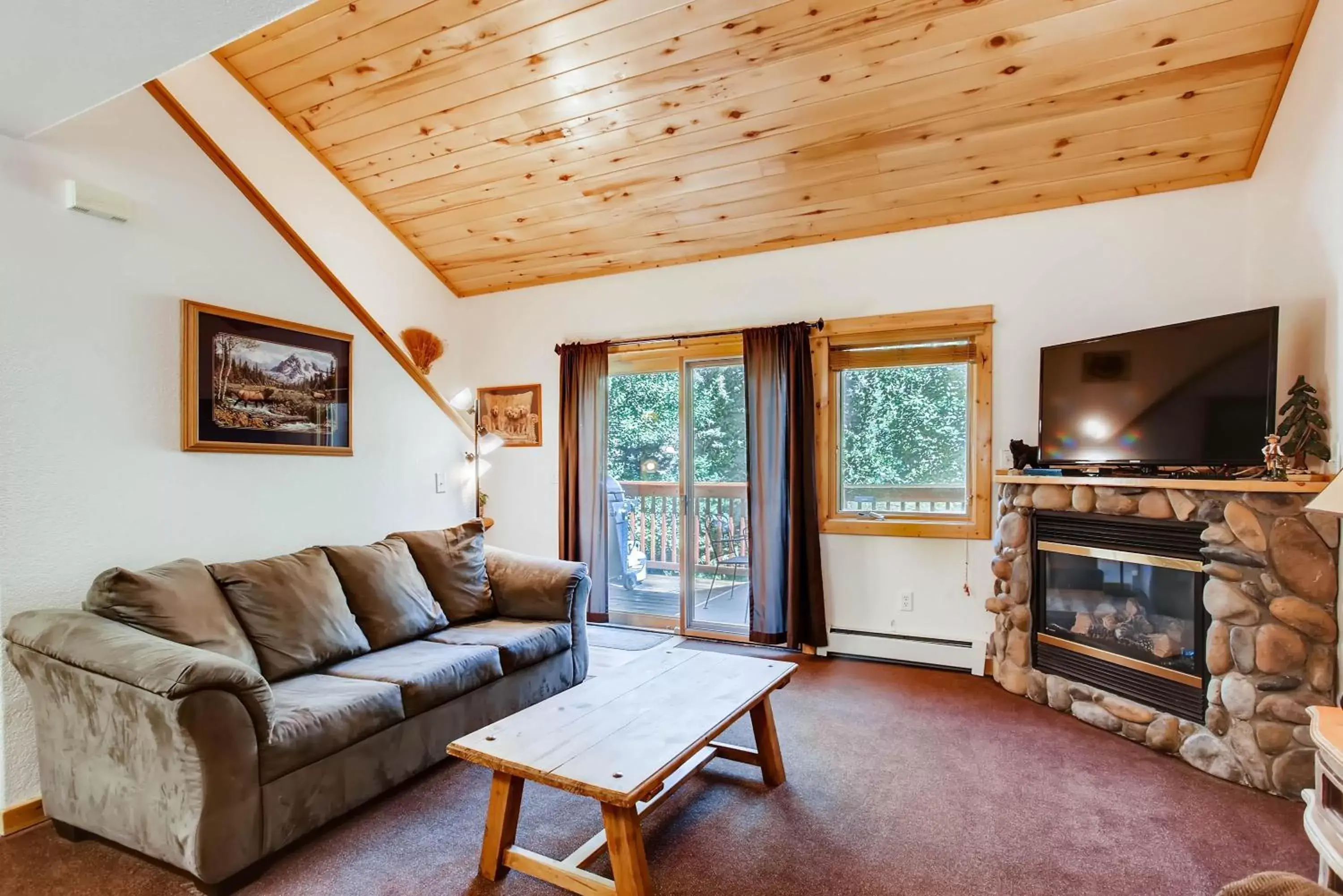 Seating Area in Estes Park Condos