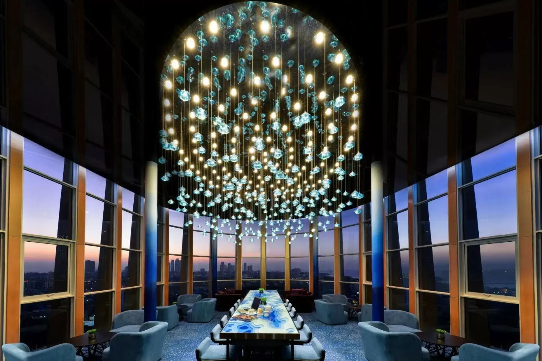 Lounge or bar in Centre Point Prime Hotel Pattaya Lounge or bar in Centre Point Prime Hotel Pattaya