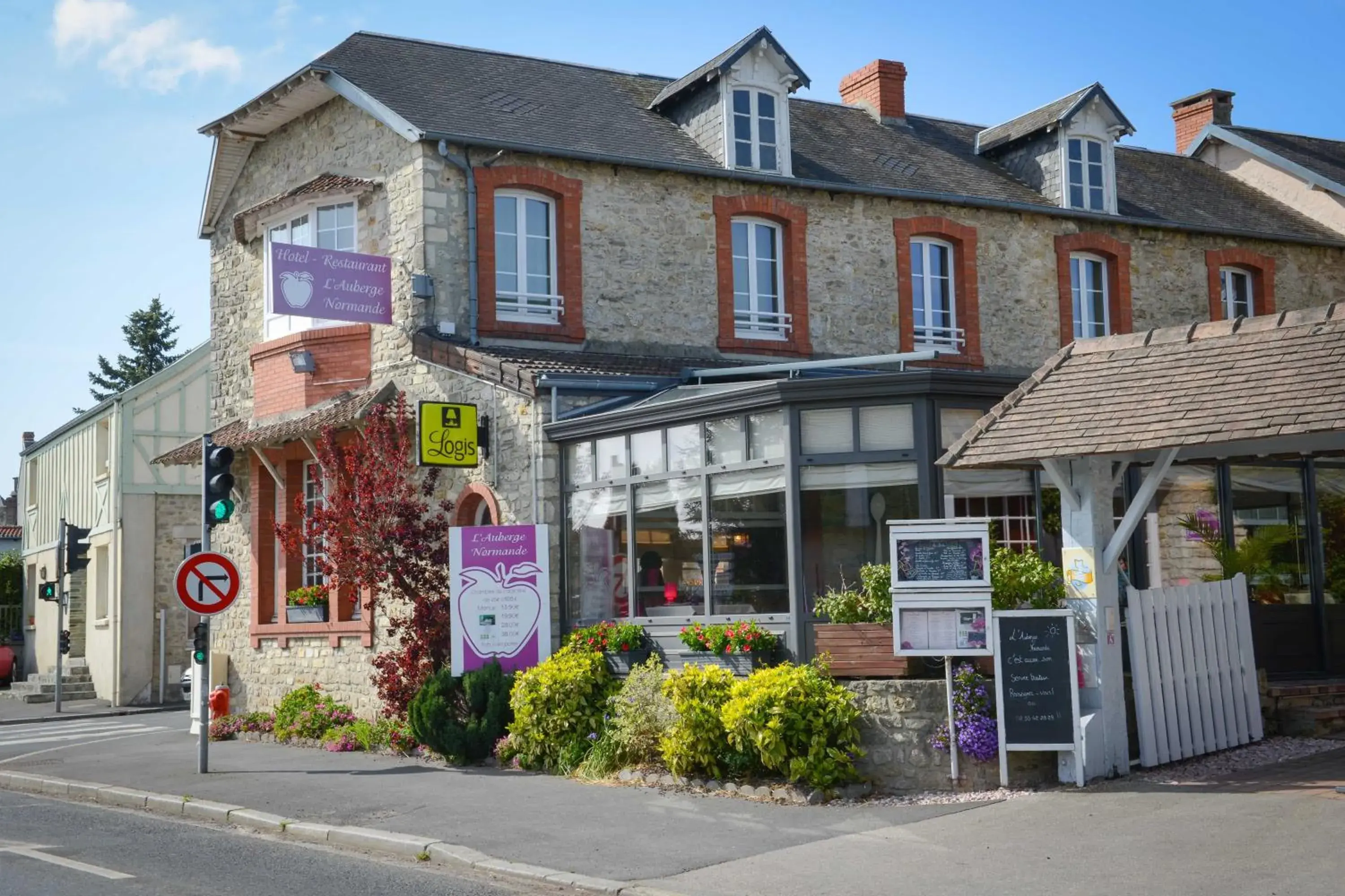 Facade/entrance, Property Building in Auberge Normande