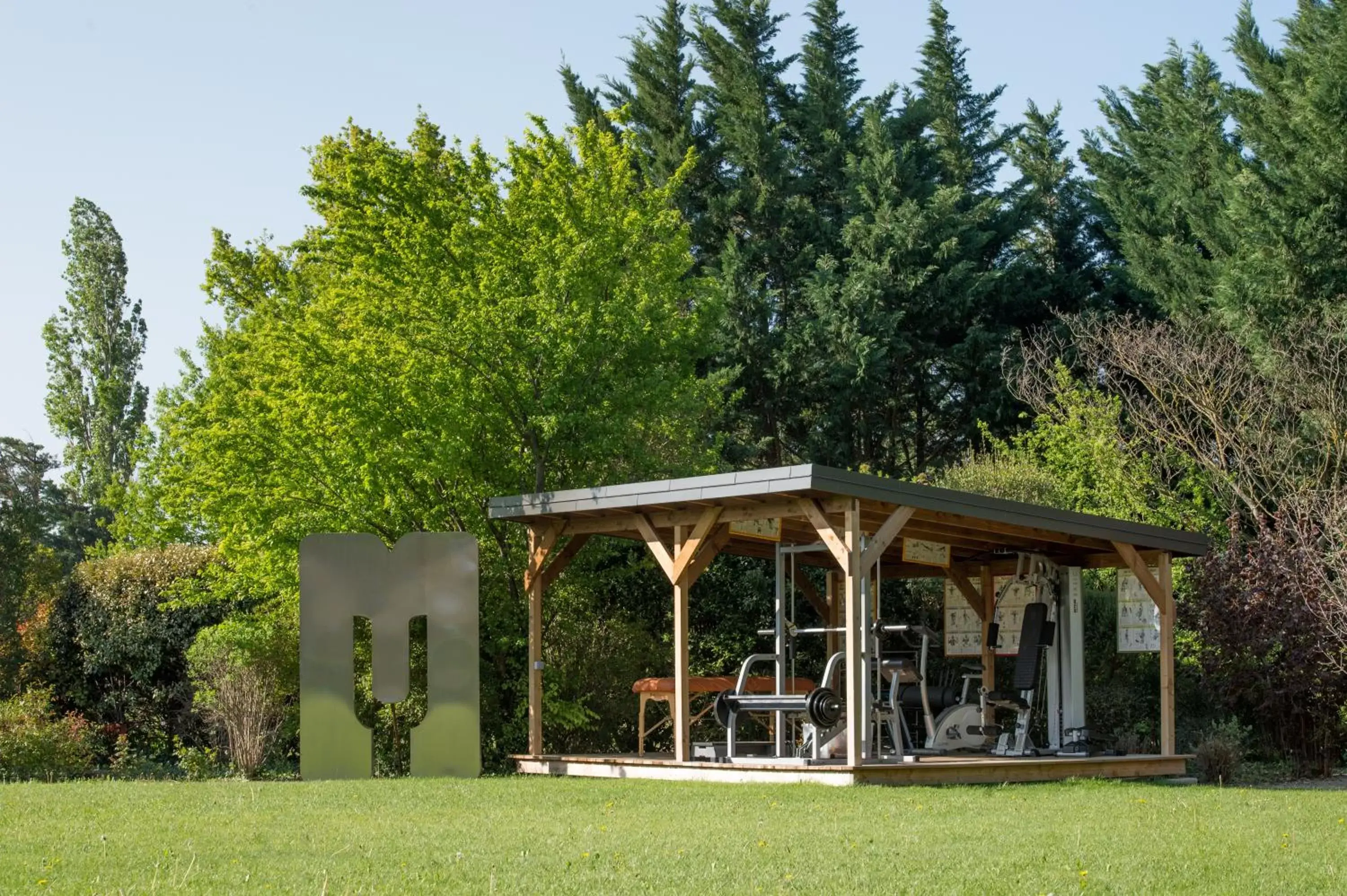 Fitness centre/facilities, Garden in Les Carmes and spa