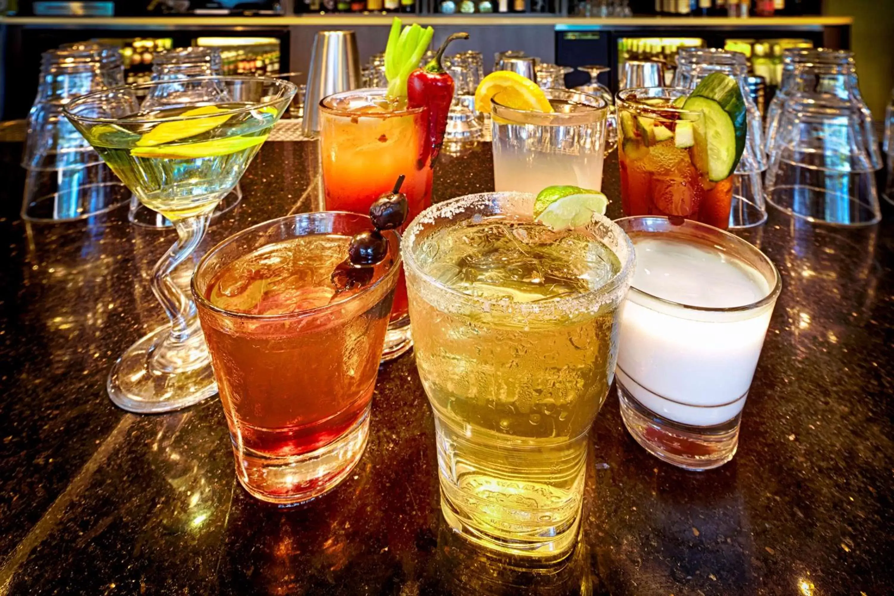 Lounge or bar in DoubleTree by Hilton San Francisco Airport North Bayfront