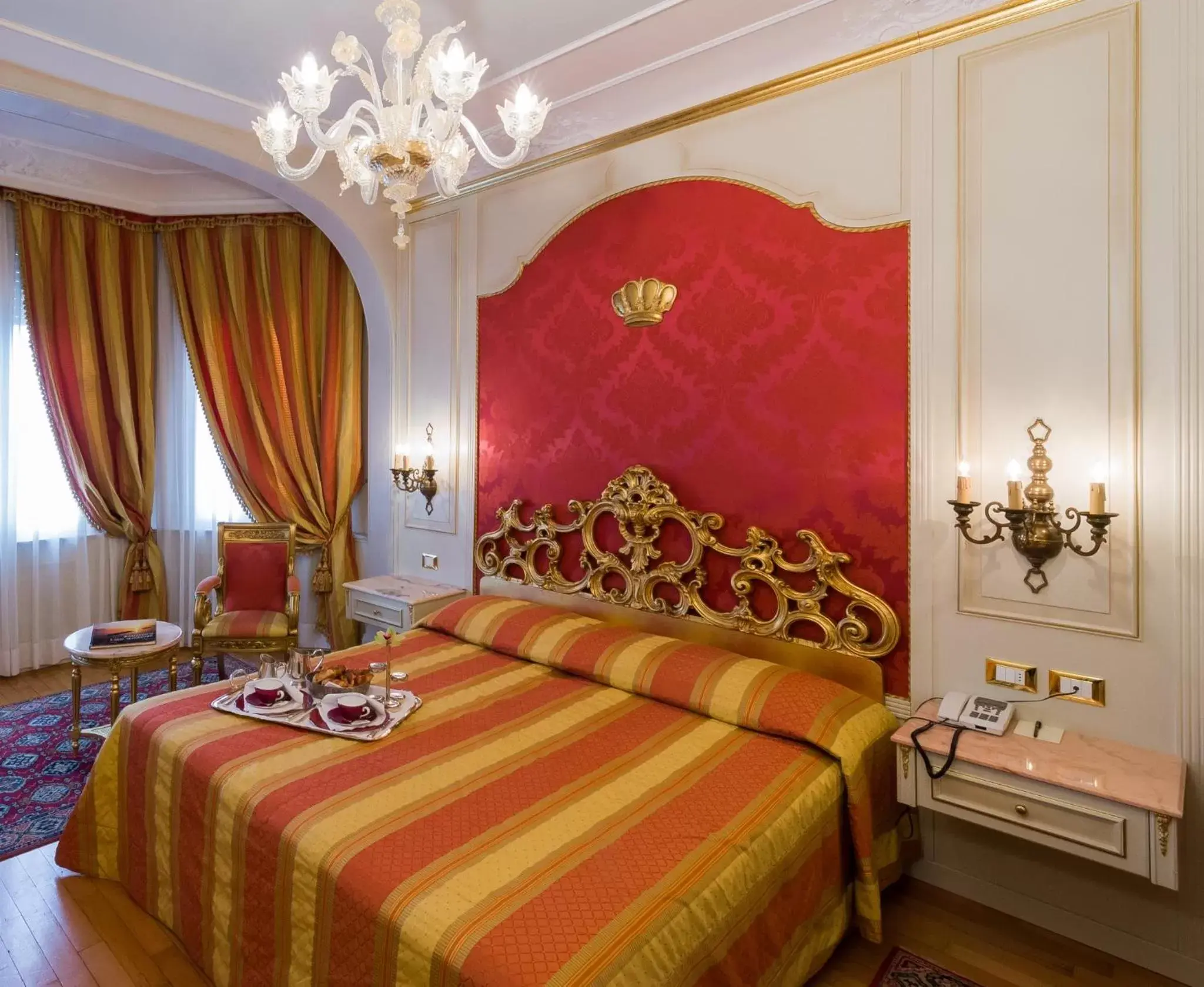 Day, Bed in Hotel Regina Palace