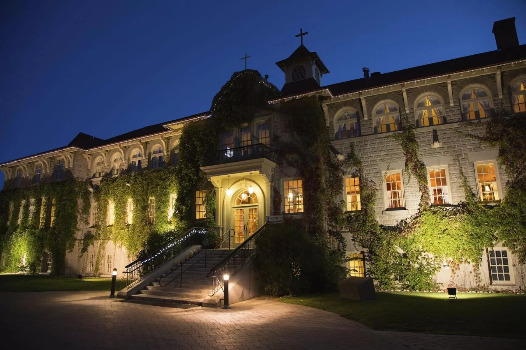 Property building in St. Eugene Golf Resort & Casino