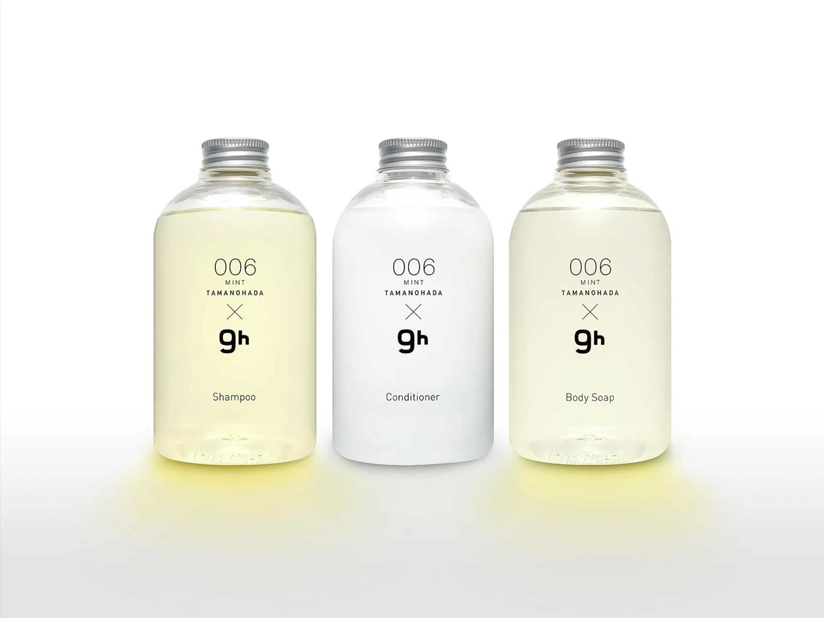 Bathroom in 9h nine hours Narita Airport