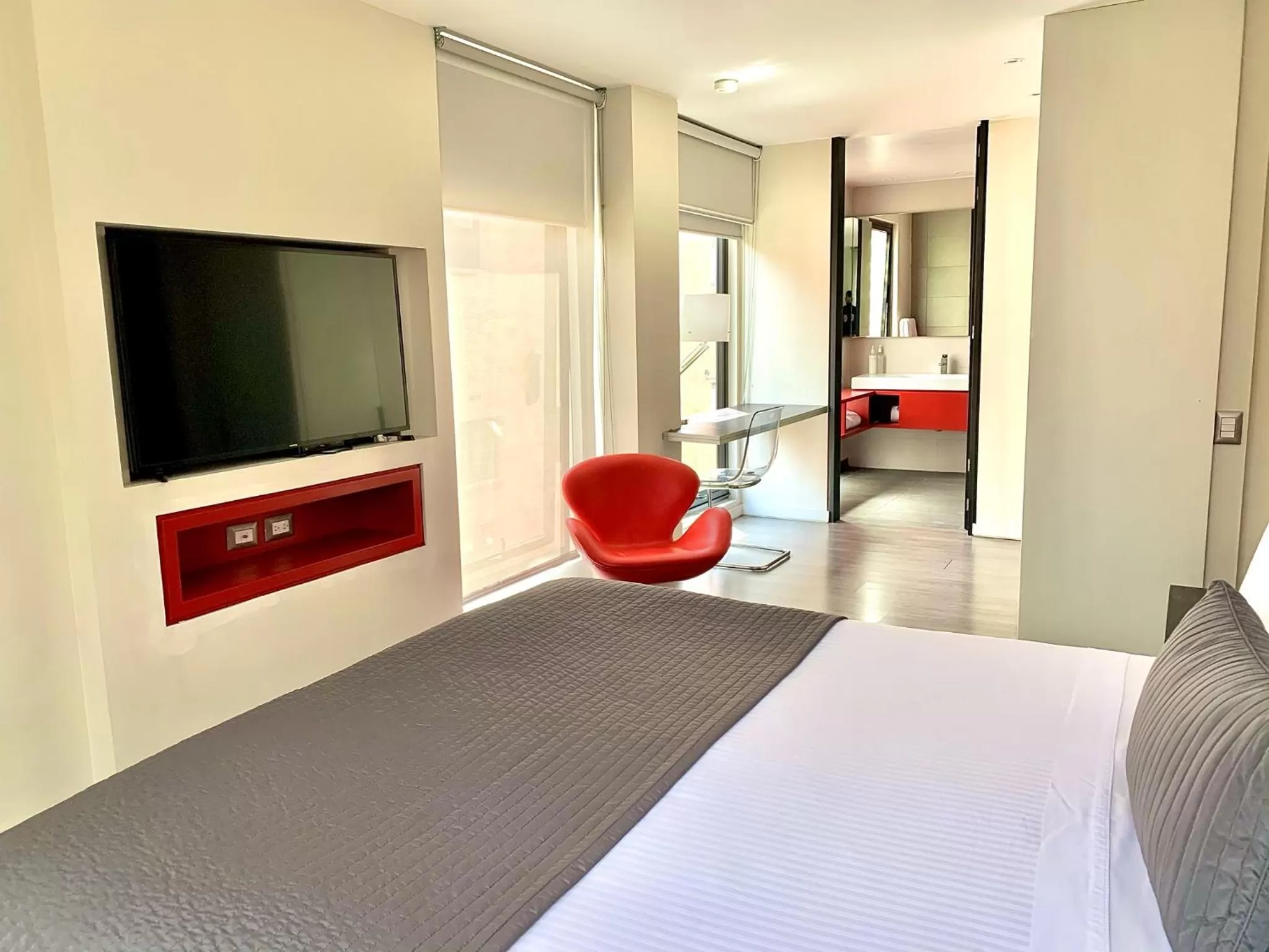 Bedroom, Bed in Central Apartamentos Bogotá