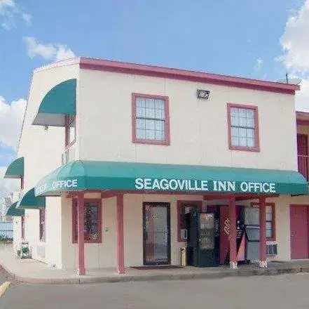 Property Building in Seagoville Inn