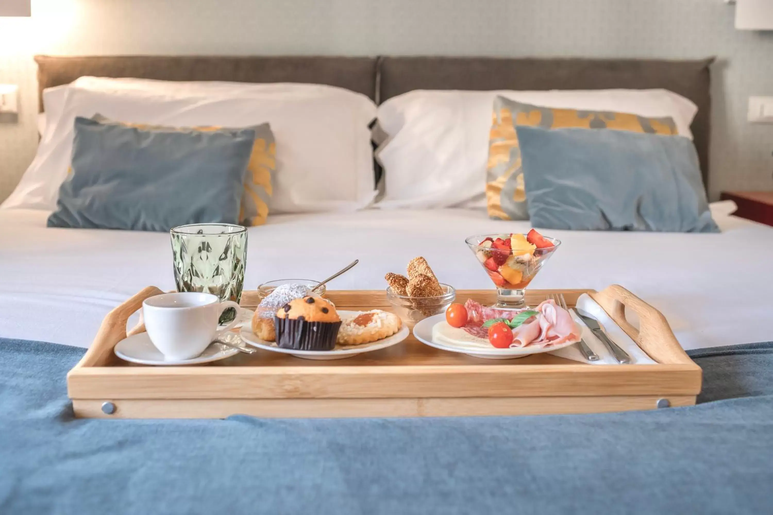 Breakfast, Bed in Archè Design Rooms and Suites