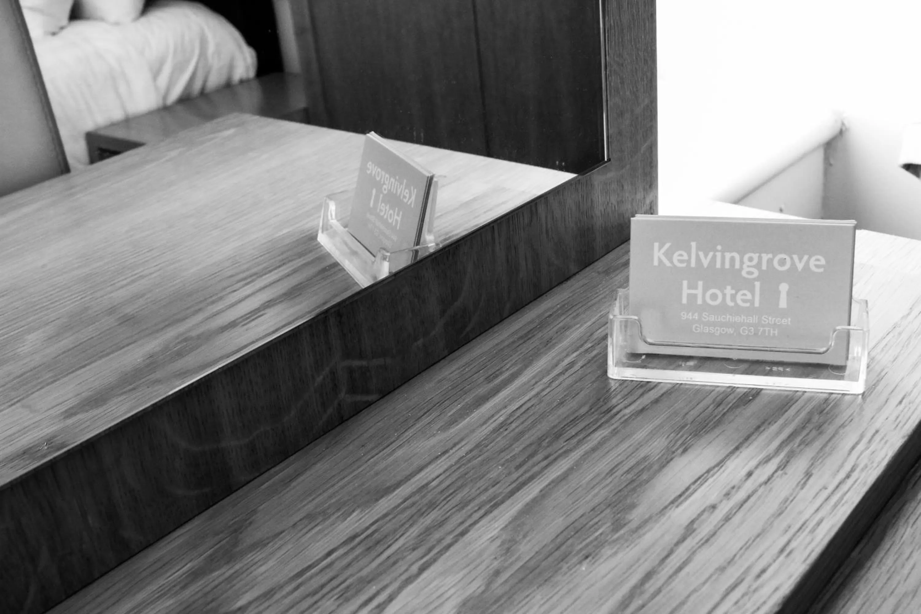 Logo/Certificate/Sign, Bed in Kelvingrove Hotel - Sauchiehall St