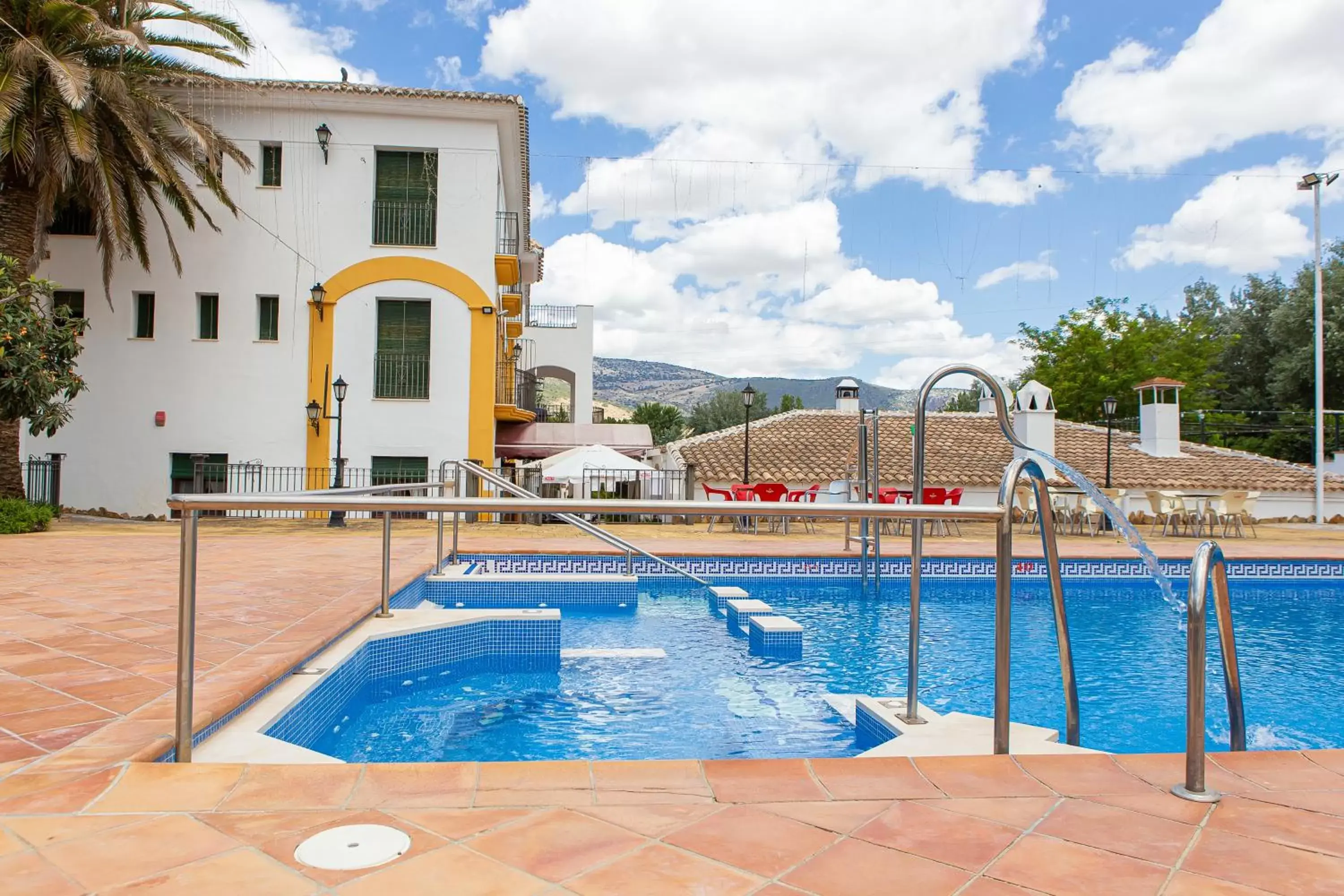 Hot Tub, Swimming Pool in Huerta de las Palomas