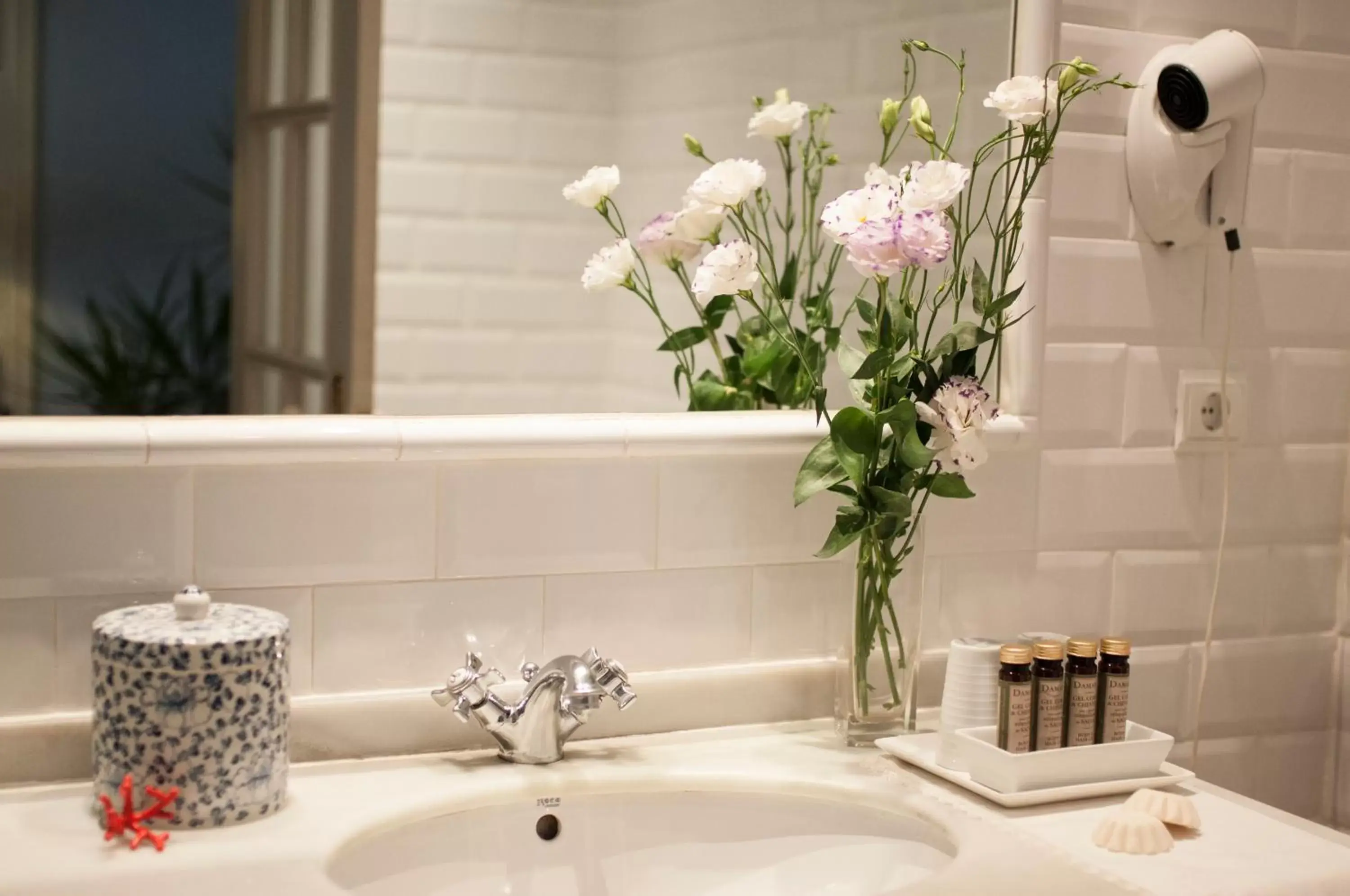 Bathroom in Art Boutique Hotel Chamarel