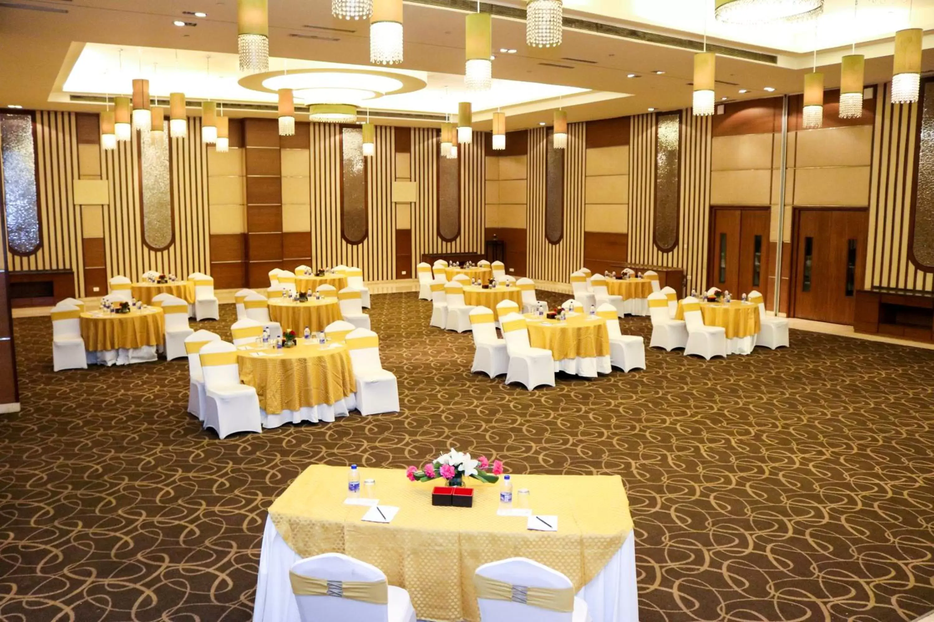 Banquet/Function facilities, Banquet Facilities in Radisson Blu Hotel, Greater Noida