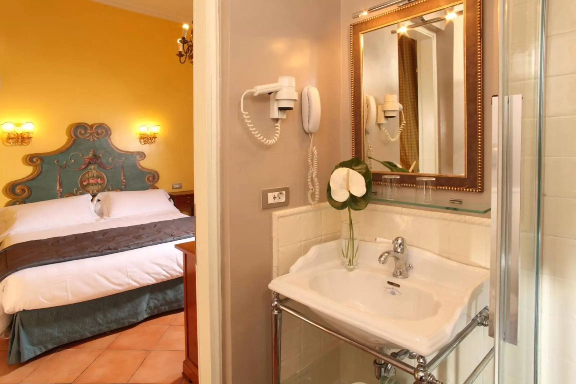 Photo of the whole room, Bathroom in Hotel Mozart