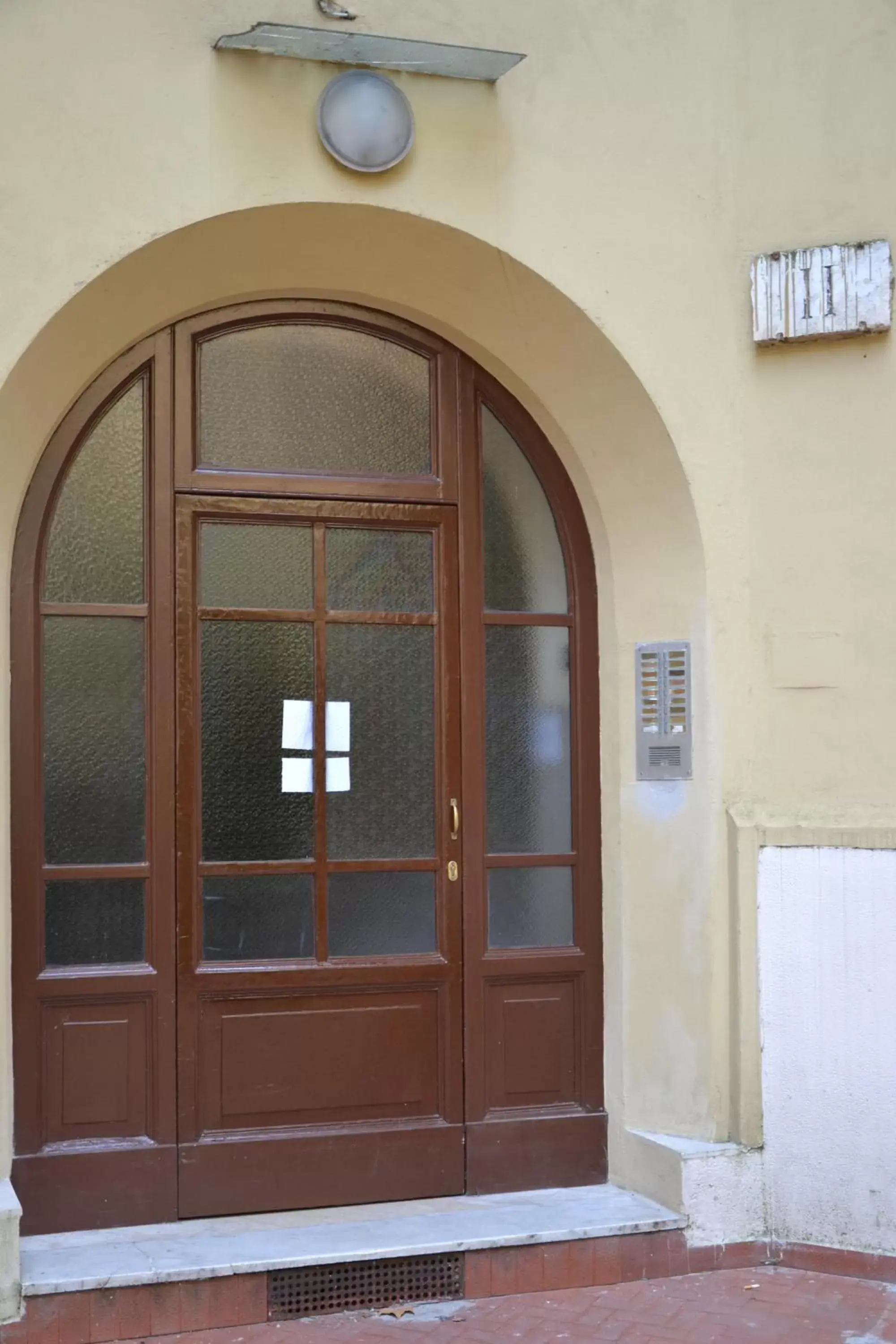 Facade/entrance in Milizie 76 Gallery