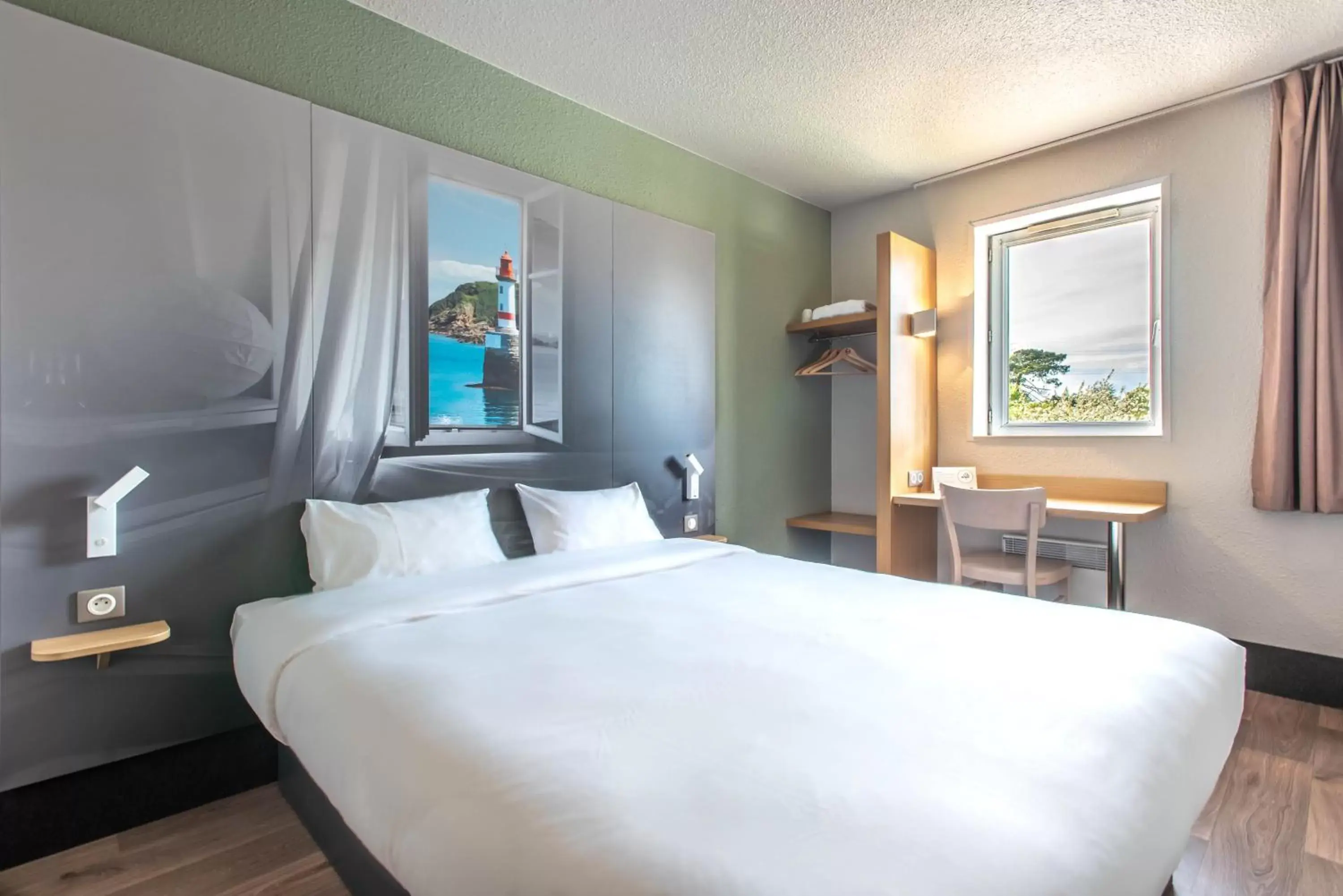 Bedroom, Bed in B&B HOTEL Lorient Caudan Bedroom, Bed in B&B HOTEL Lorient Caudan