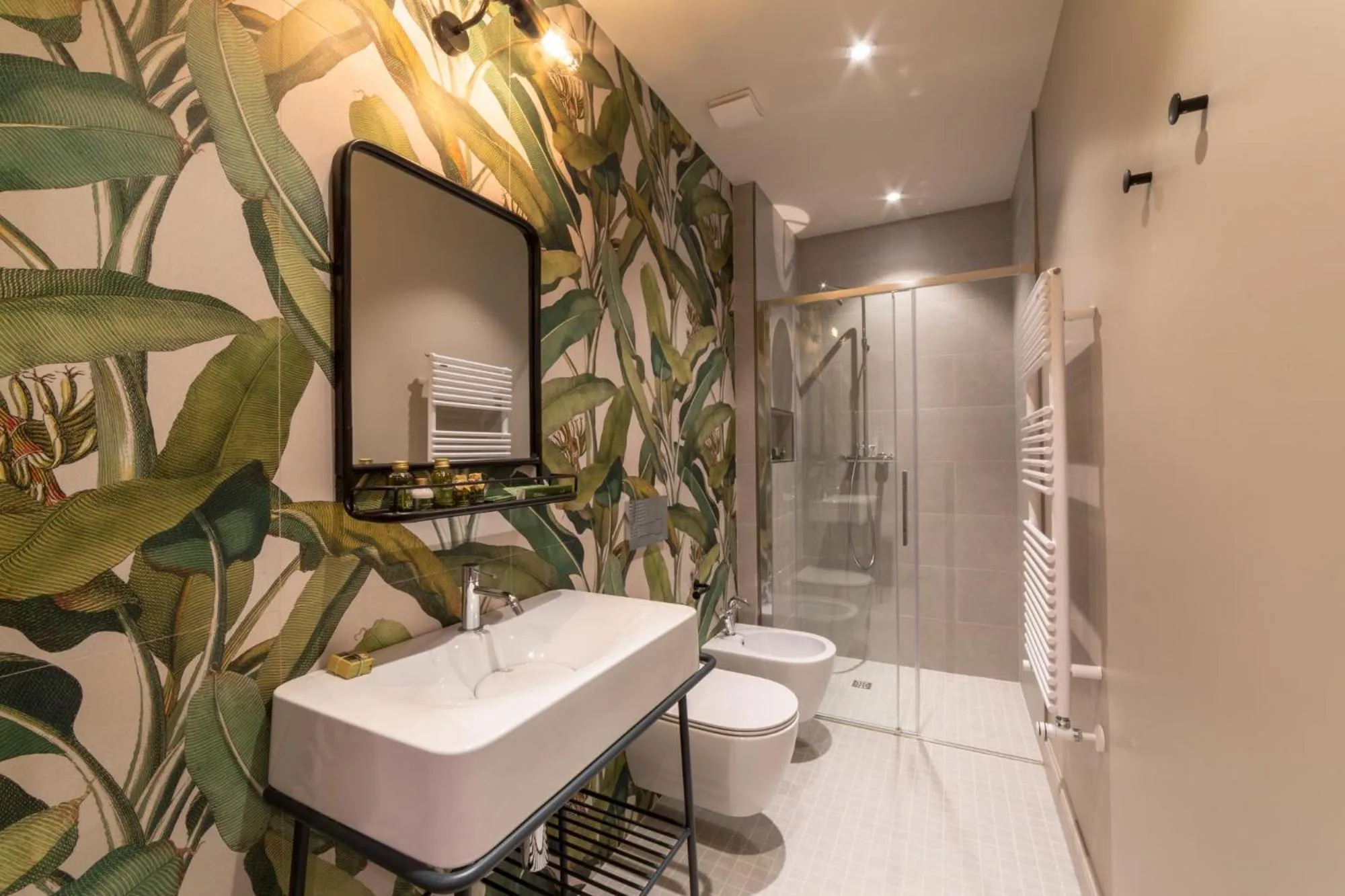 Shower in Palazzo 42 - Boutique Hotel & Suites