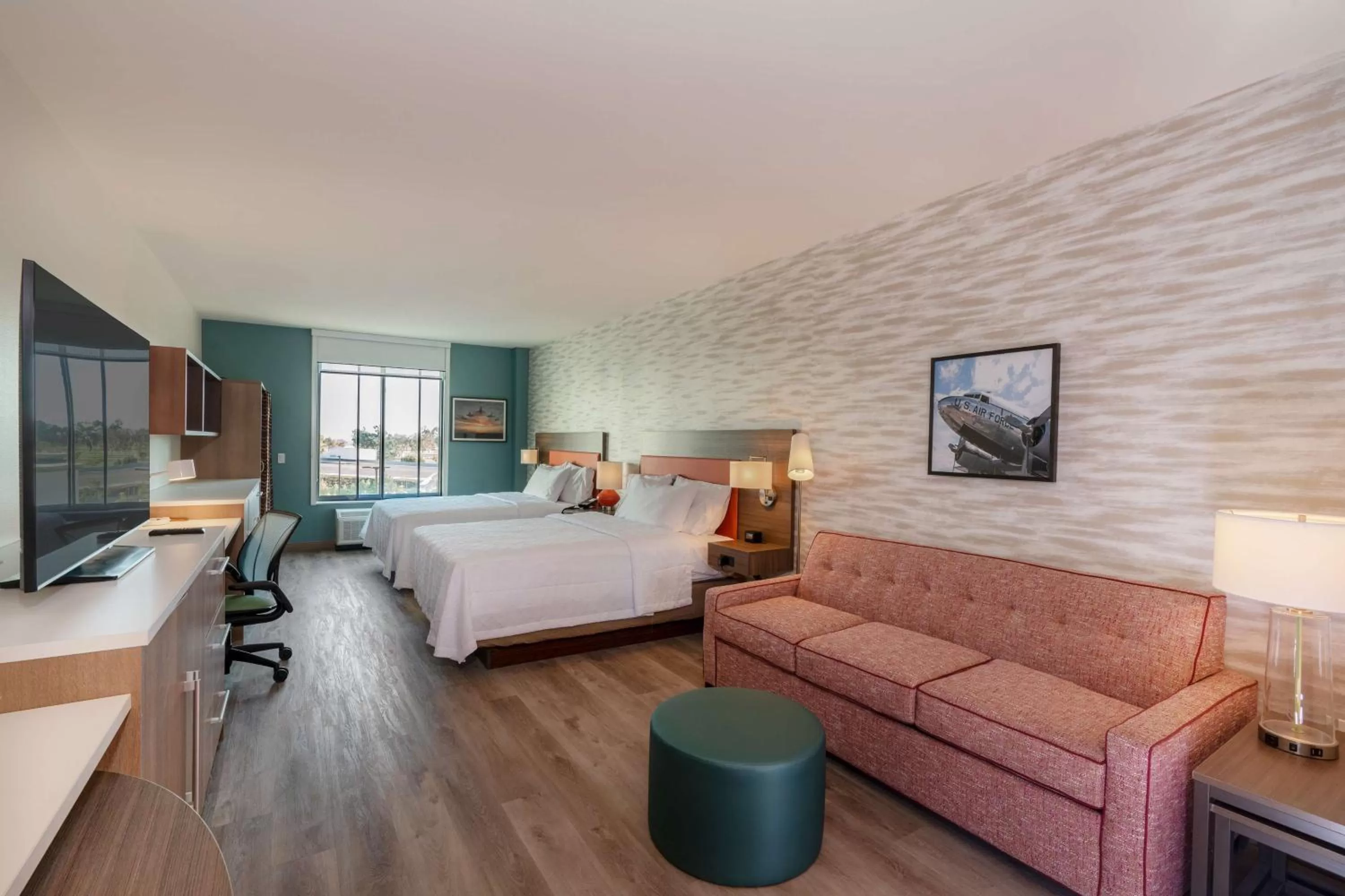 Bedroom, Bed in Home2 Suites By Hilton Riverside March Air Force Base, Ca