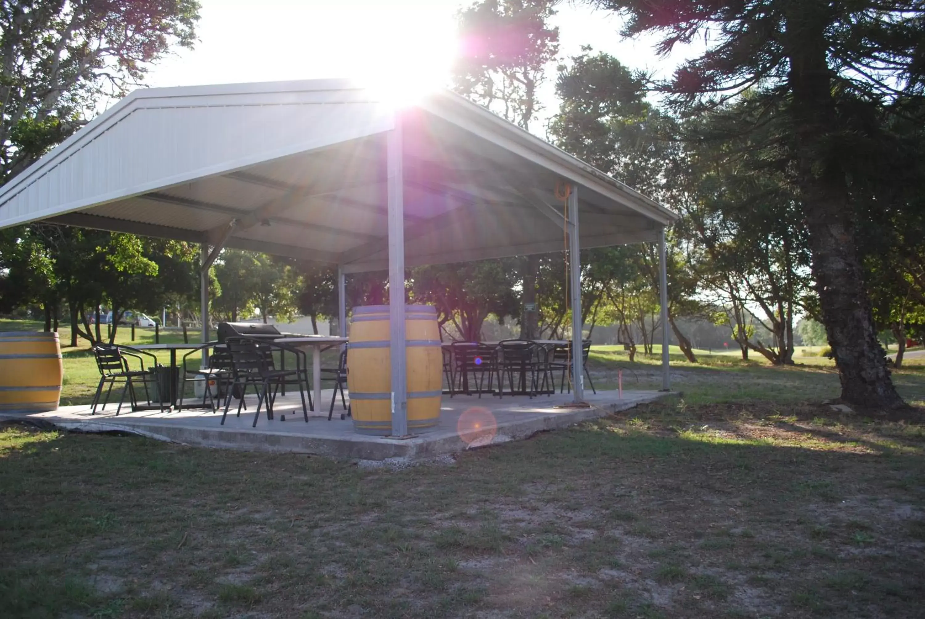 Garden in Fern Bay Motel