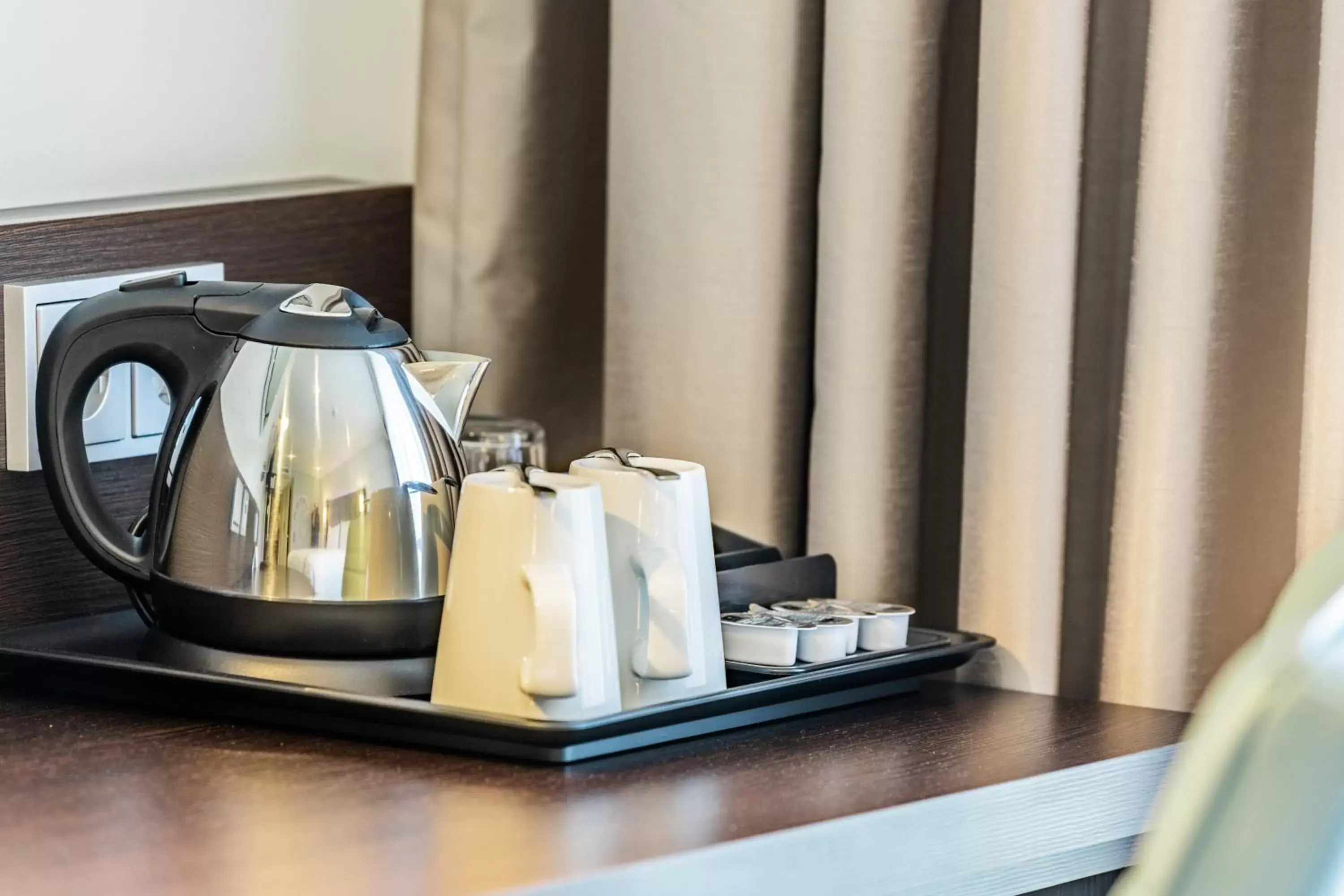 Coffee/Tea Facilities in Premier Inn München Airport Ost