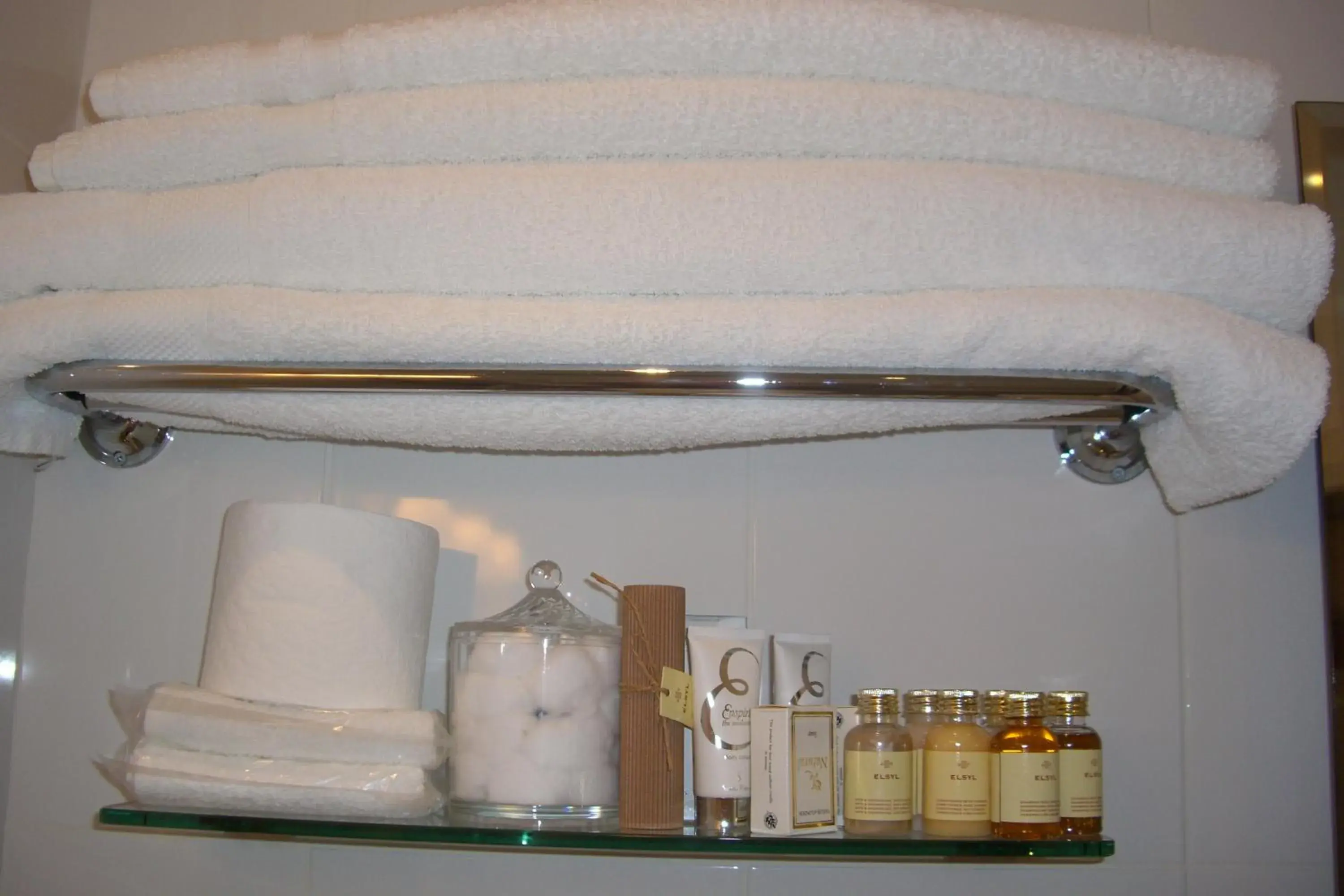 Bathroom, Coffee/Tea Facilities in Ash Farm Country House