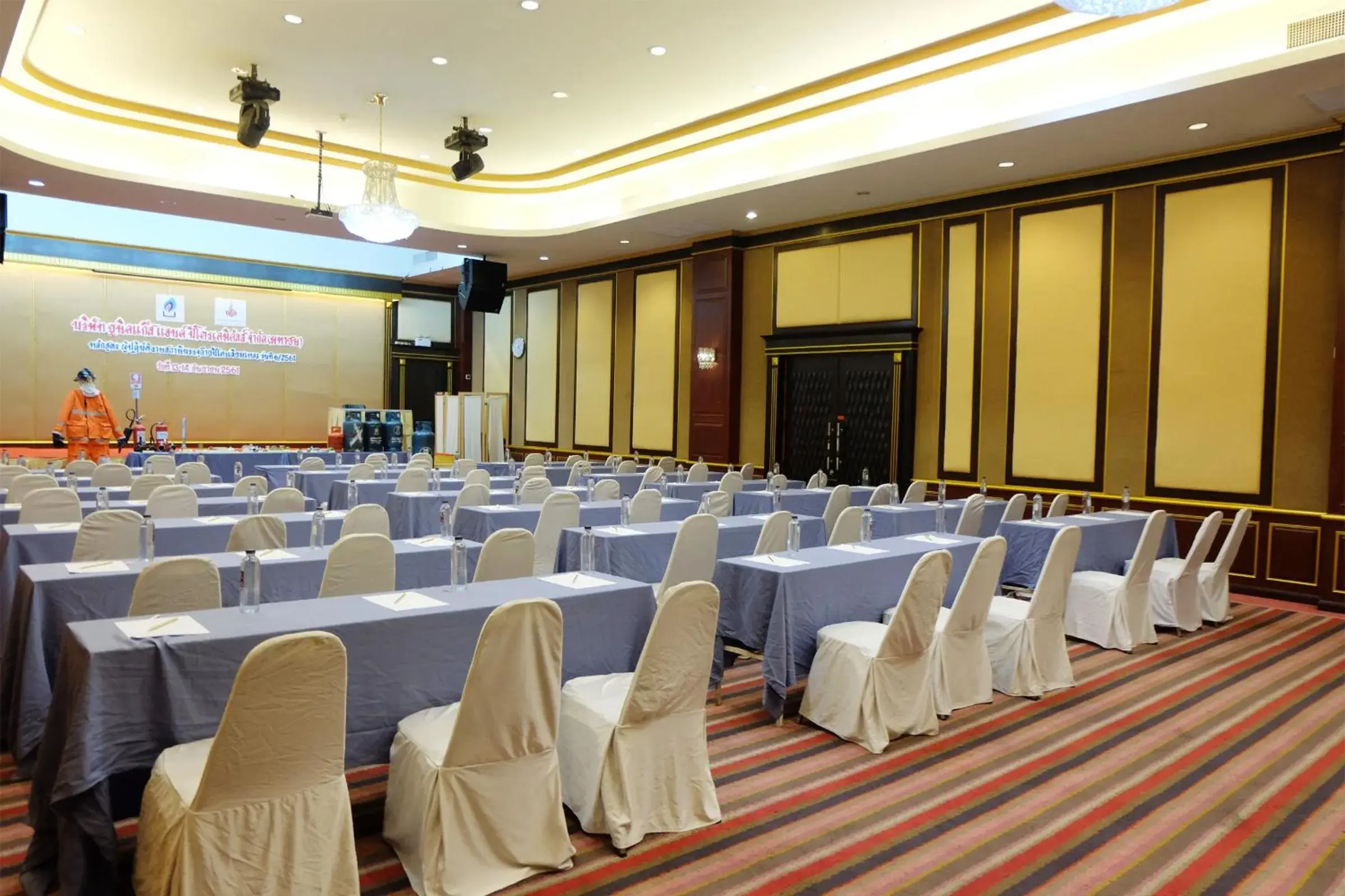 Meeting/conference room in Grand Hill Resort and Spa