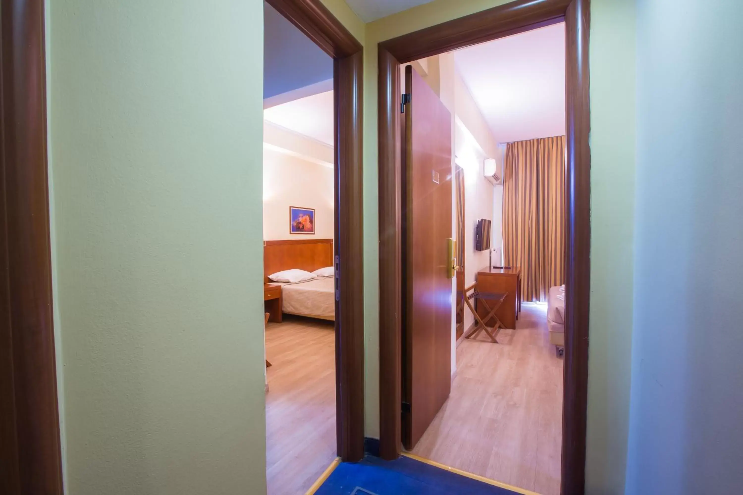 Bedroom in Hotel Marina