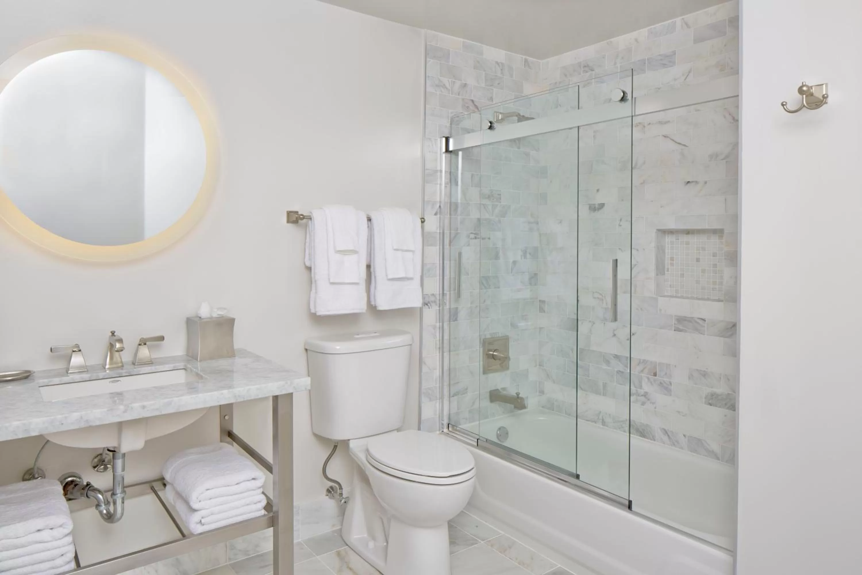 Shower in The Georgian Terrace