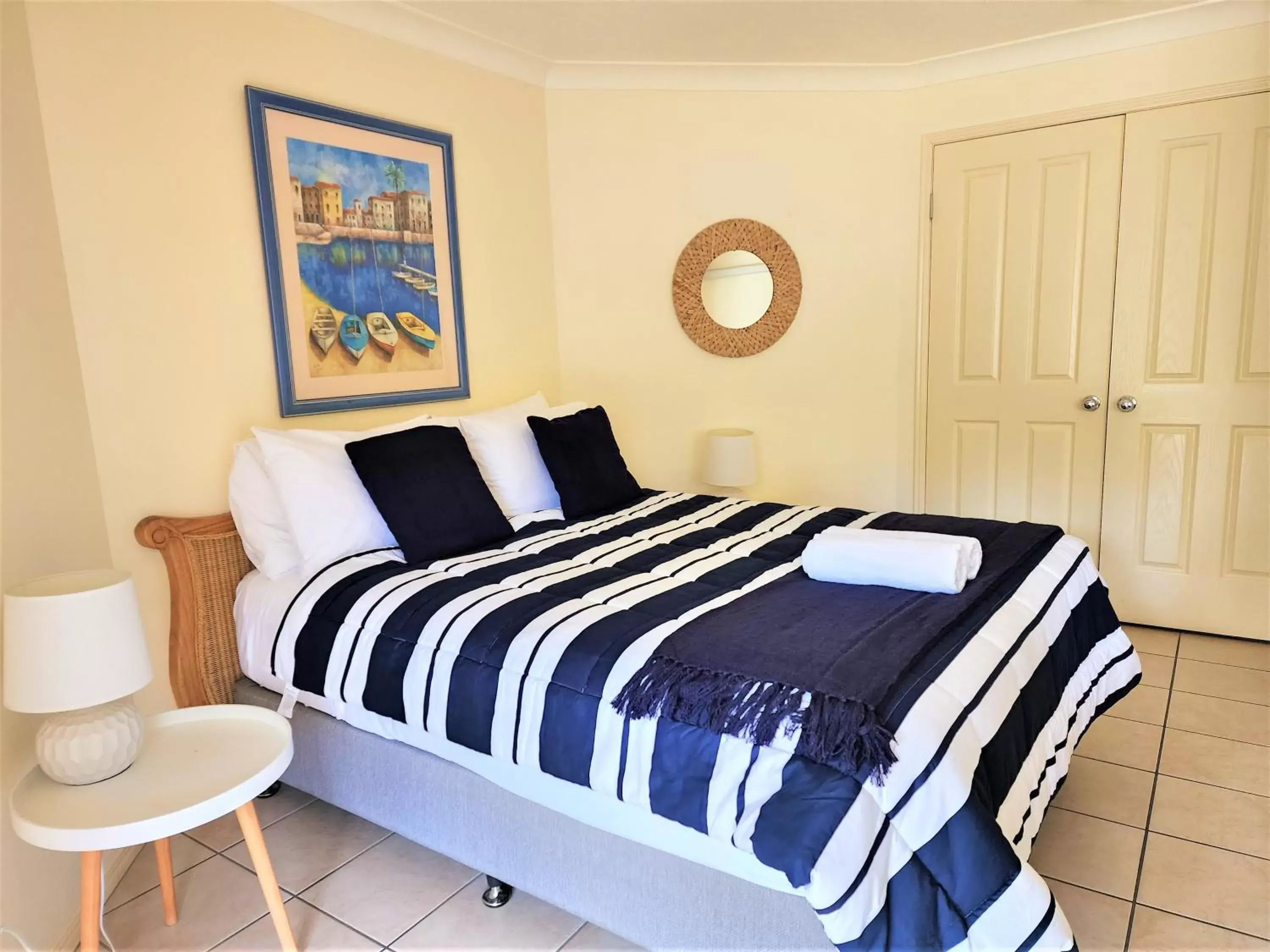 Bed in Fairways Golf & Beach Retreat Bribie Island